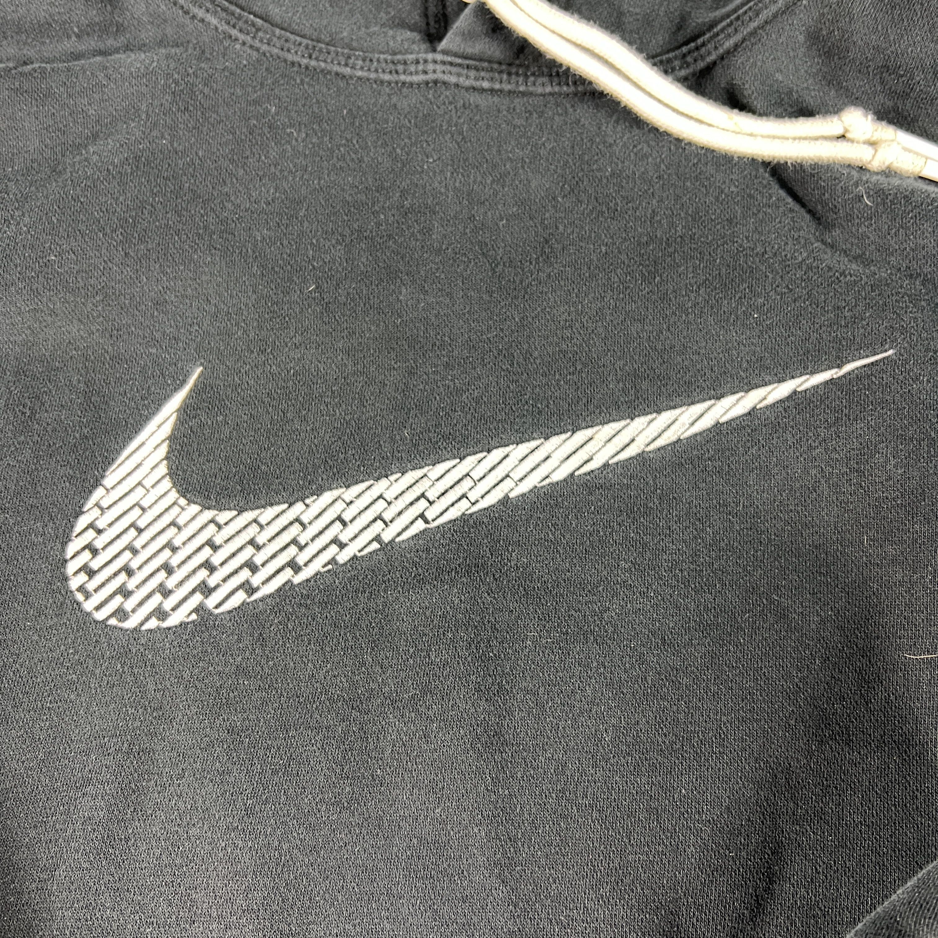 Nike Nike Sweatshirt Black Faded Swoosh Logo Pullover Hoodie Size US XL / EU 56 / 4 - 4 Thumbnail