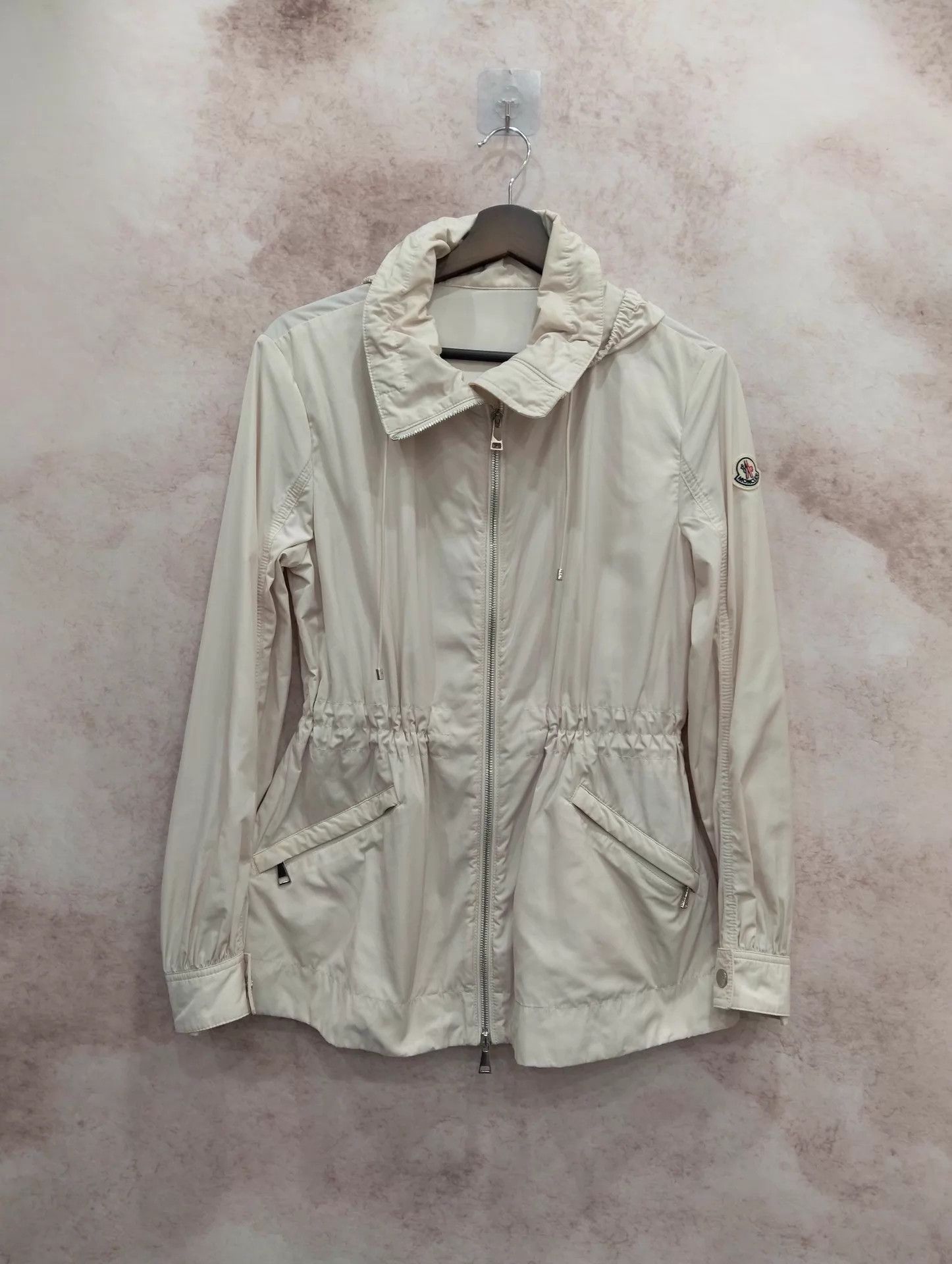 Moncler Moncler Womens Waist - Cinched Light Jacket Size 1 95New Size S / US 4 / IT 40 - 1 Thumbnail