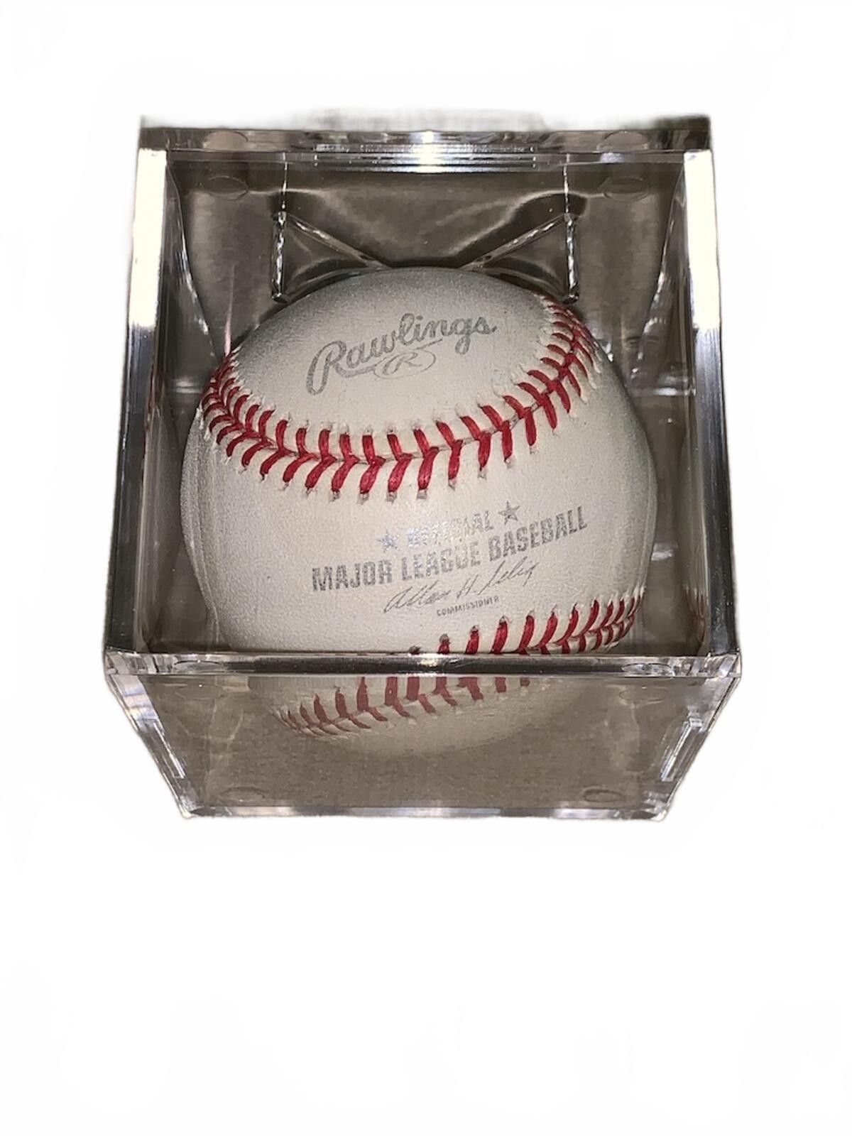 Other 2000 MLB Opening Day Ken Griffey Jr Auto Baseball UD Auth Size ONE SIZE - 3 Thumbnail