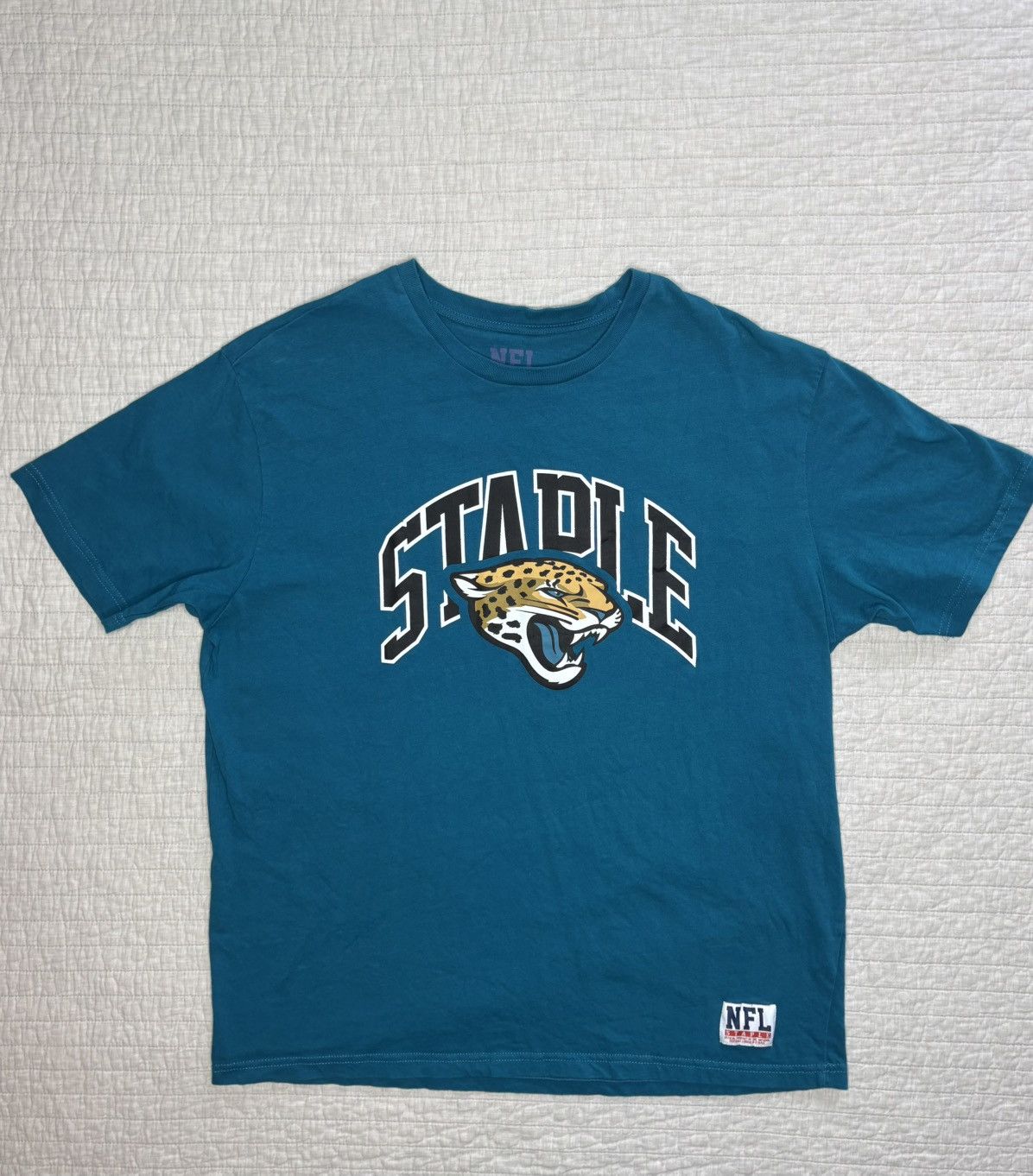 NFL × Staple Staple x NFL Jacksonville Jaguars T-Shirt Size XL Size US XL / EU 56 / 4 - 2 Thumbnail
