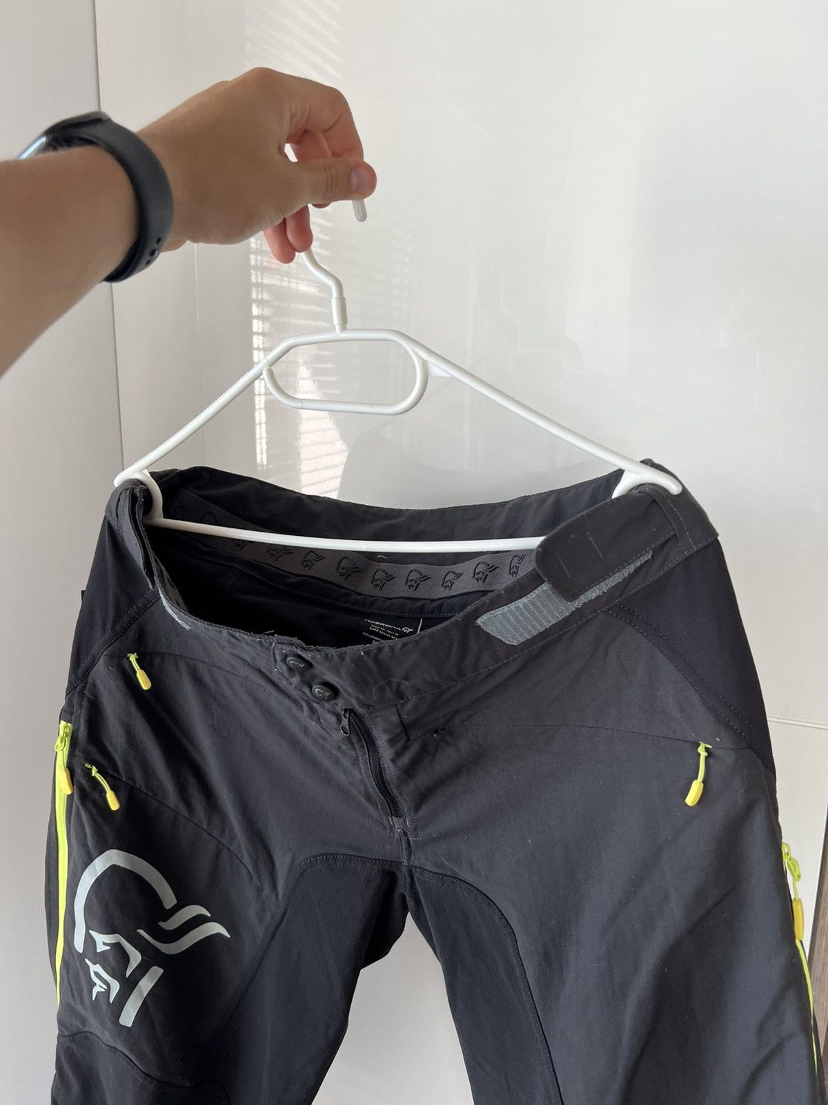 Norrona Norrona Fjora Big Logo Gorpcore Phantom - Caviar Shorts Size US 34 / EU 50 - 6 Thumbnail