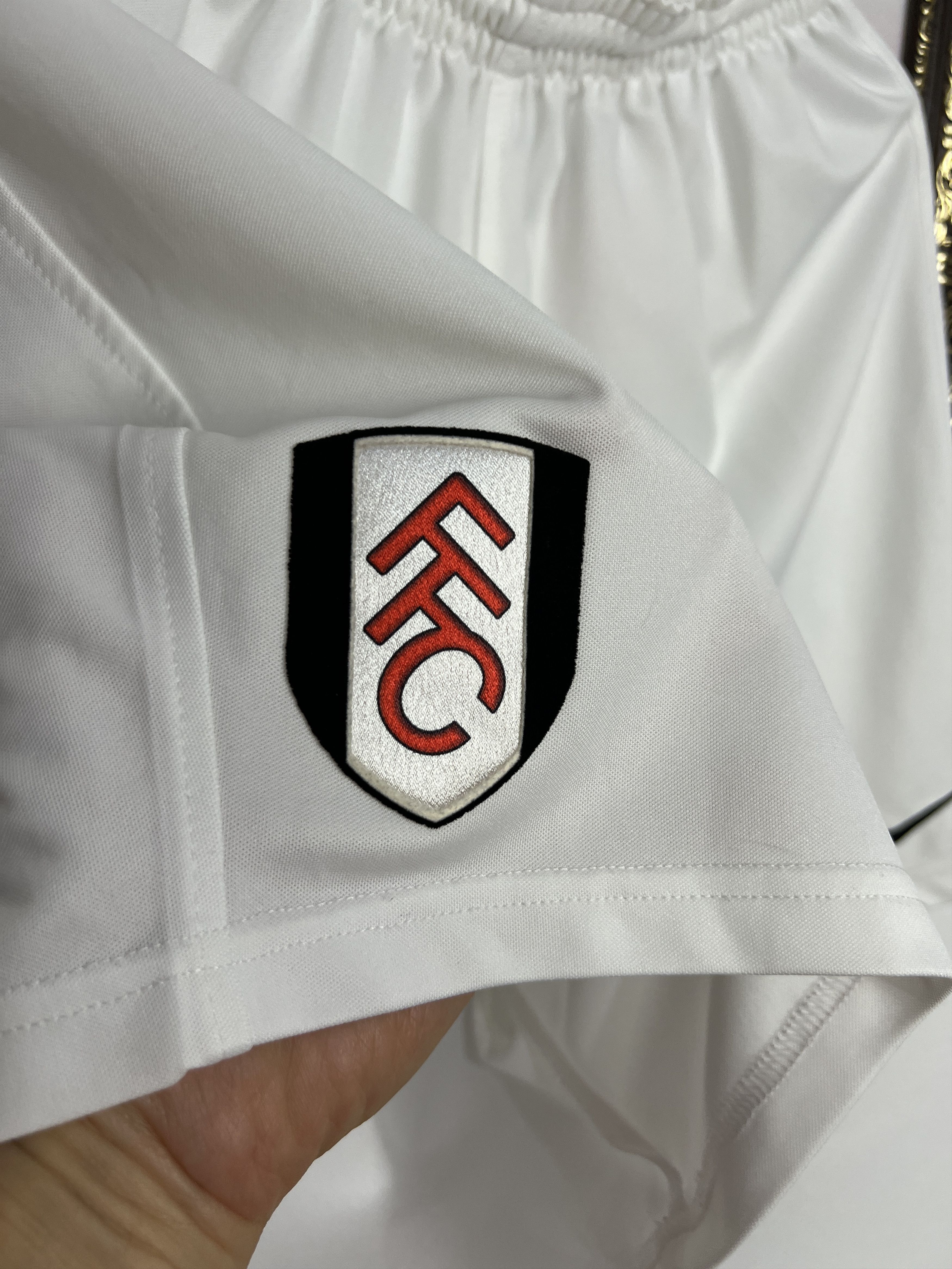 Nike Vintage Nike Fulham Football Shorts Soccer Athletic Rare Size US 32 / EU 48 - 4 Thumbnail