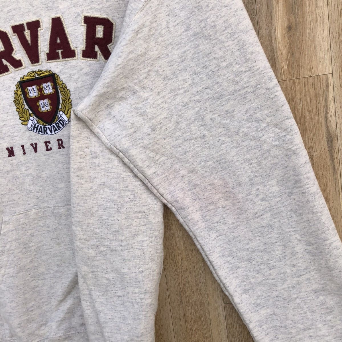 Champion Vintage Champion Harvard University Hoodie Sweatshirt Size US S / EU 44-46 / 1 - 4 Thumbnail