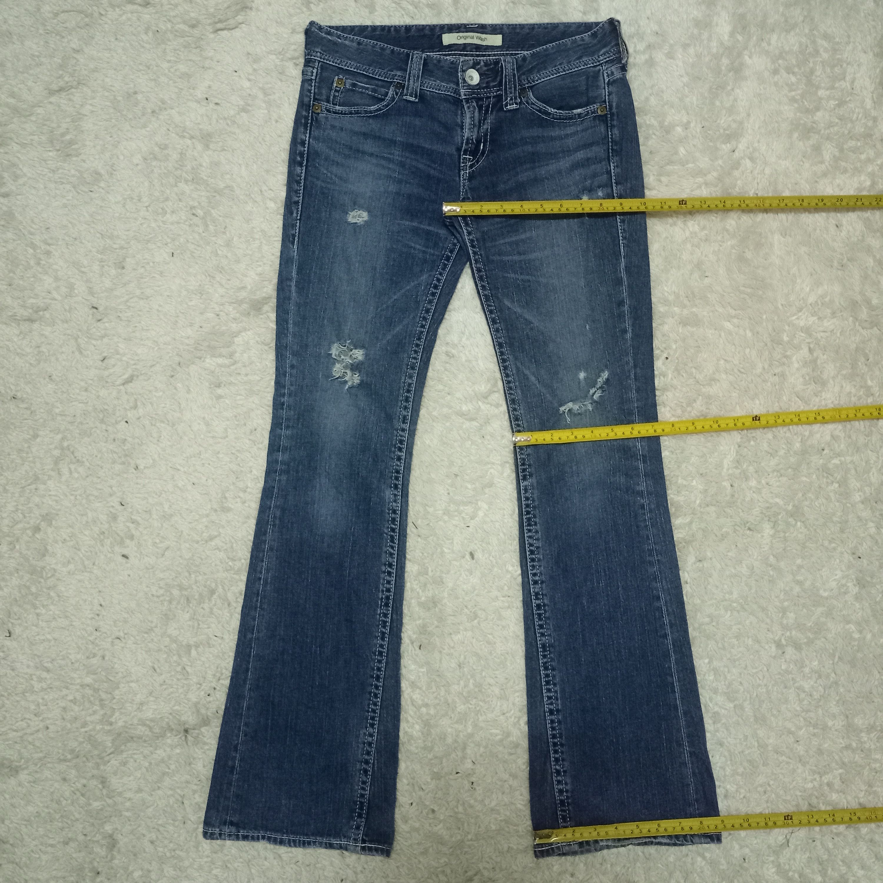 Japanese Brand × Uniqlo Vintage Japanese Uniqlo Blue Wash Flare Jeans 32x32 Size US 32 / EU 48 - 10 Thumbnail