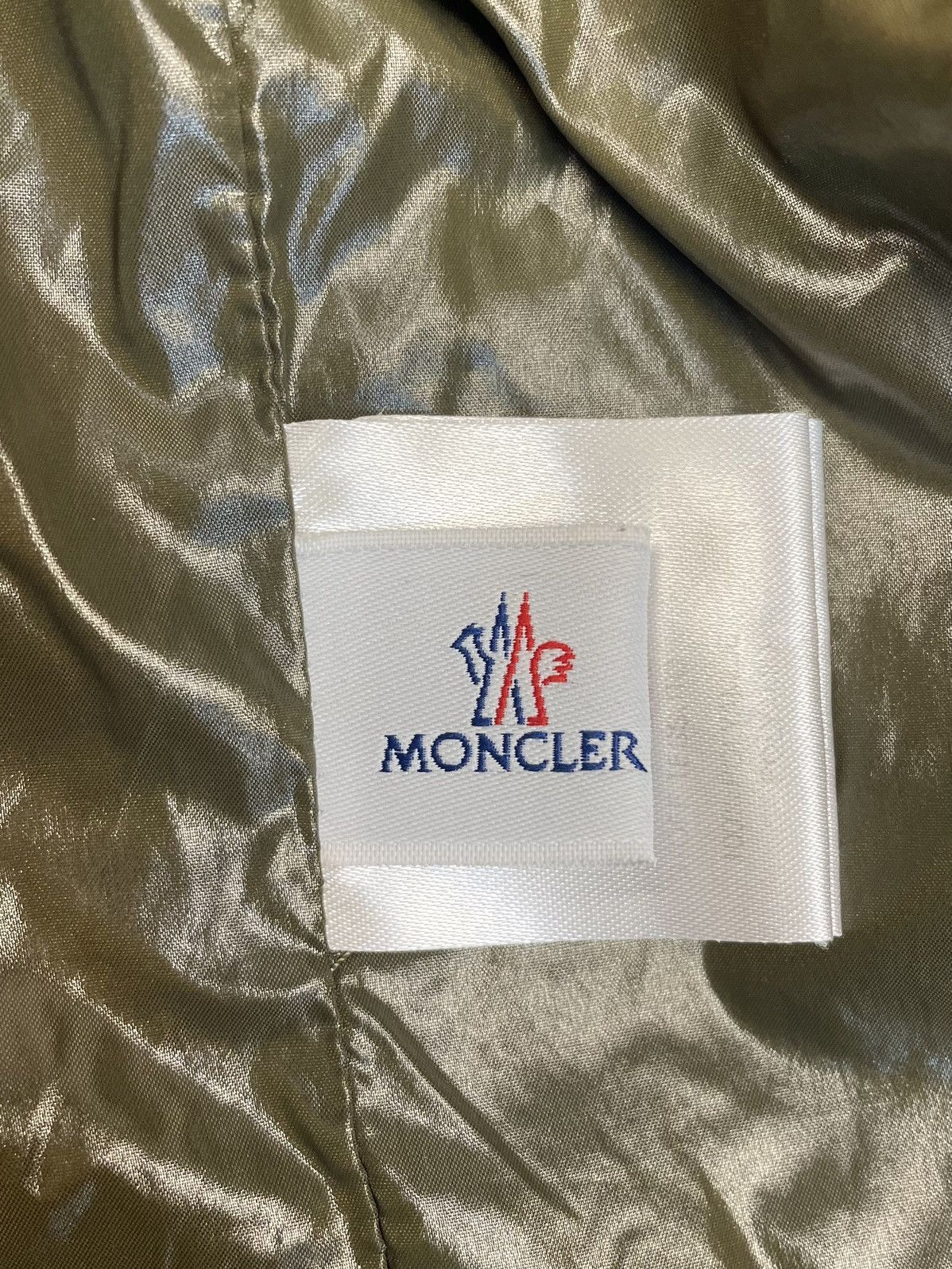 Moncler Moncler thym Lightweight Jacket Red Size US S / EU 44-46 / 1 - 19 Thumbnail
