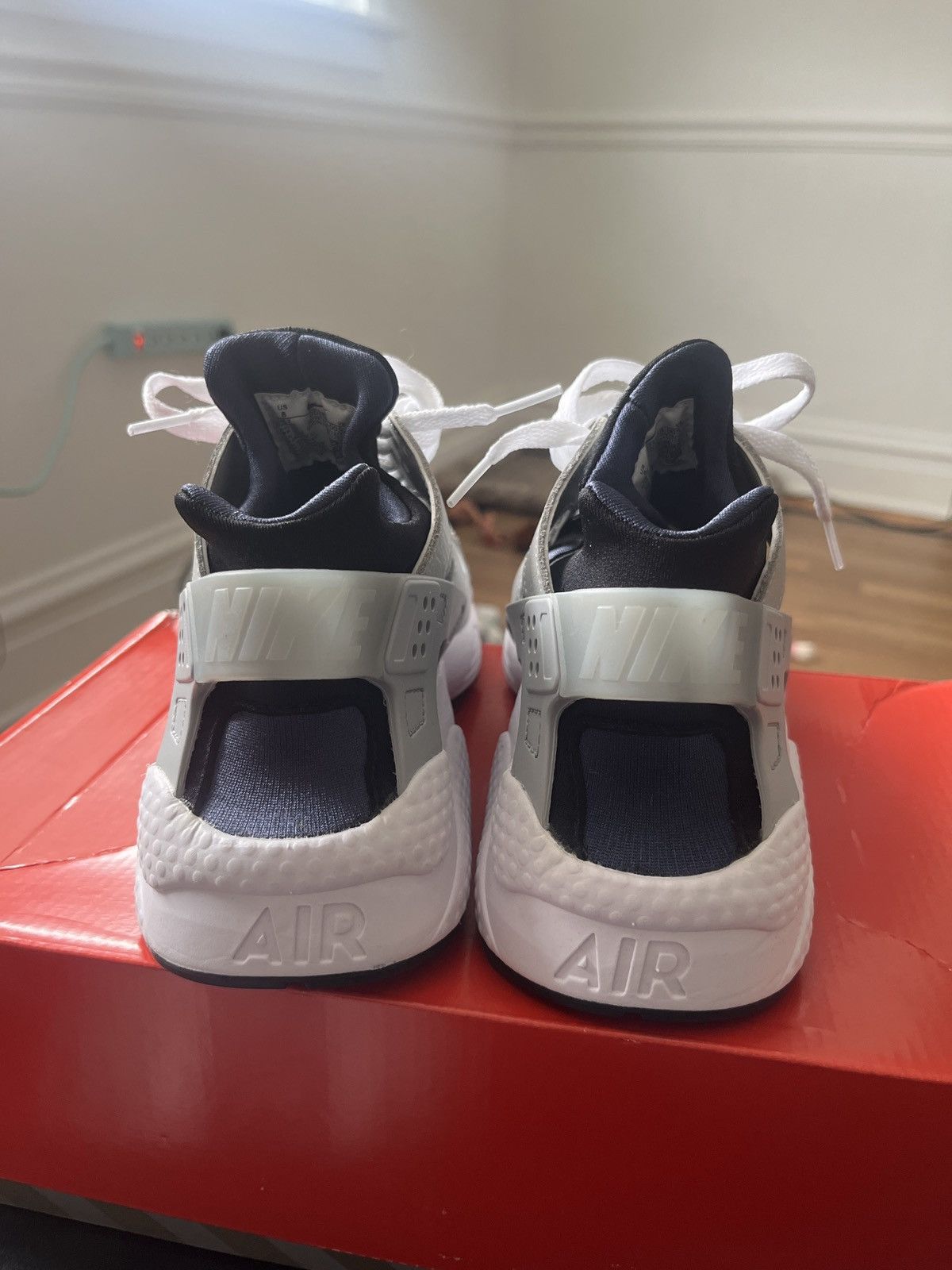 Nike Nike huarache obsidian color way men’s size 8 Size US 8 / EU 41 - 3 Thumbnail