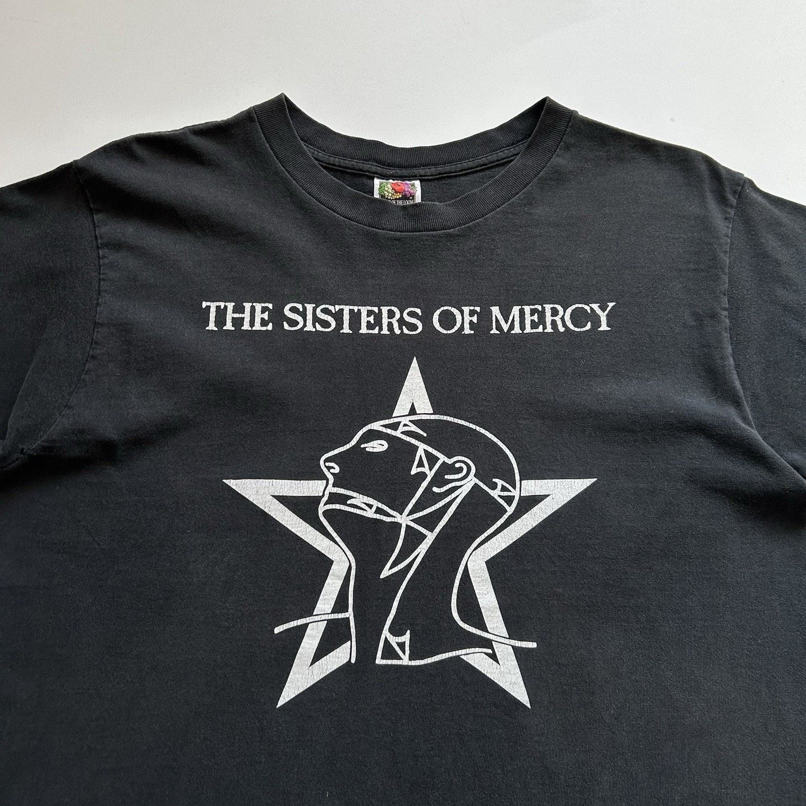 Band Tees × Fruit Of The Loom × Vintage Vintage The Sisters Of Mercy T Shirt Large 90s Faded Black Size US L / EU 52-54 / 3 - 2 Thumbnail