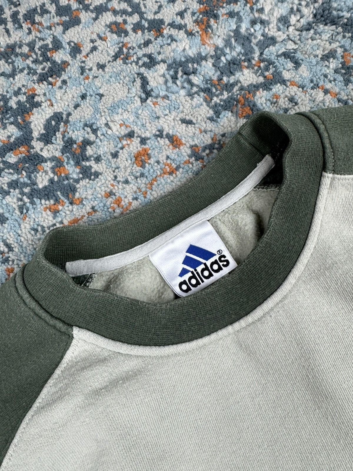 Adidas Vintage 90s Adidas boxy baggy earth tones sweatshirt kanye Size US M / EU 48-50 / 2 - 8 Thumbnail