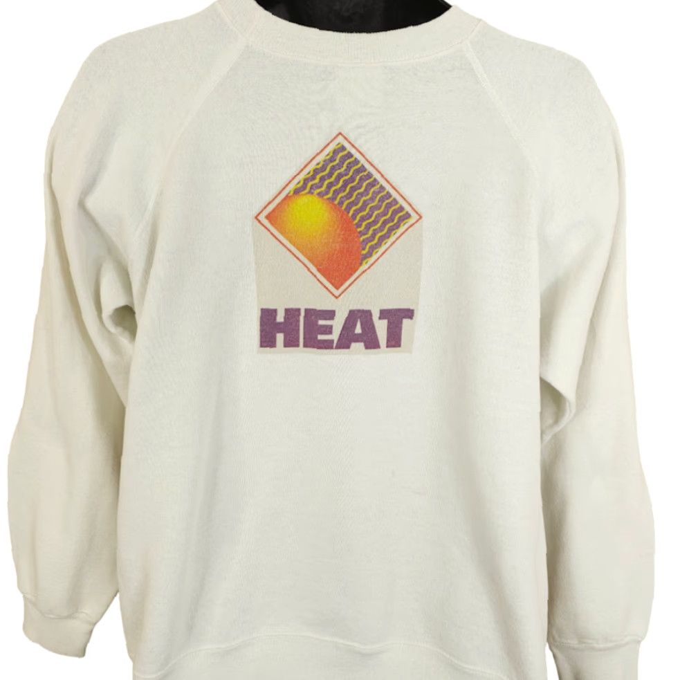 Hanes VINTAGE Hanes Sweatshirt Shirt Mens 90s White Cotton Blend Size M 90s computer finance PeopleSoft Made In USA Size US M / EU 48-50 / 2 - 4 Thumbnail