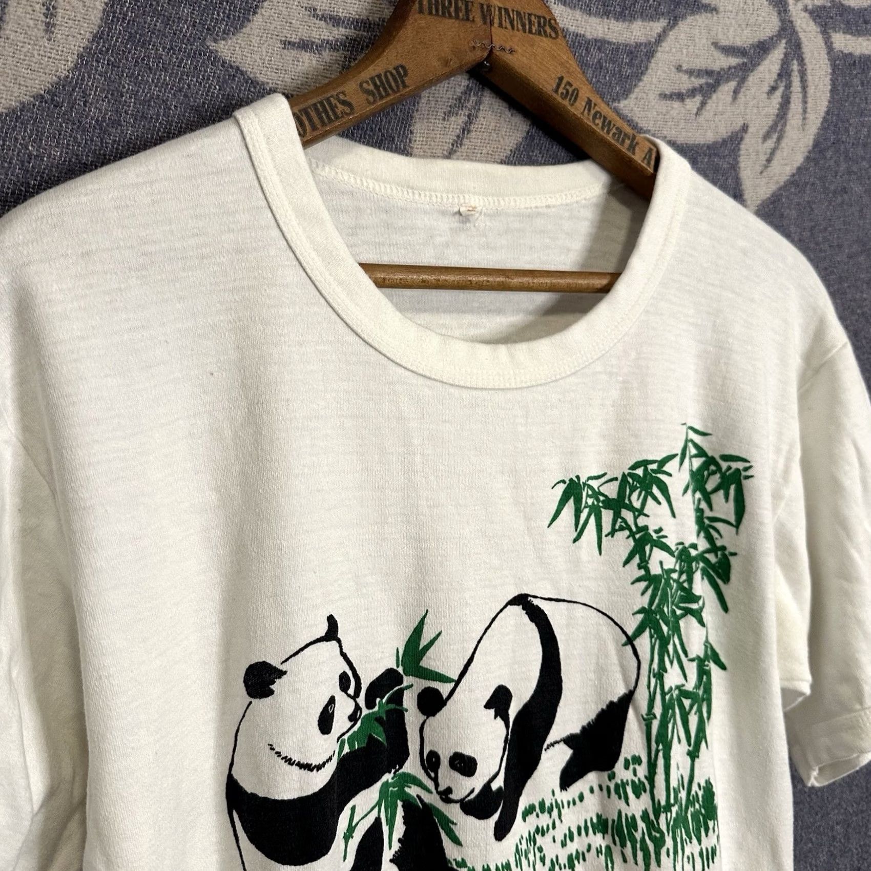 Vintage VINTAGE Beijing Panda Bamboo Novelty T Shirt Large White Man 80s 90s Animals Cotton Knit Crew Neck Short Sleeve Size US L / EU 52-54 / 3 - 2 Thumbnail