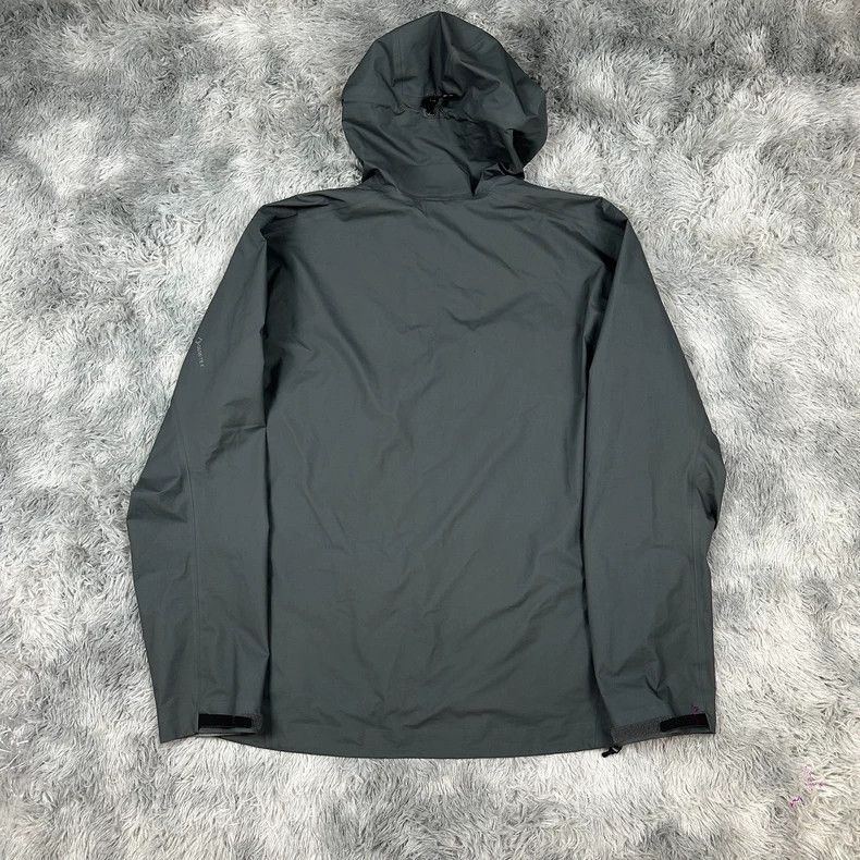 Arc'teryx Arcteryx Beta Jacket Dark Gray L Size US L / EU 52-54 / 3 - 2 Thumbnail