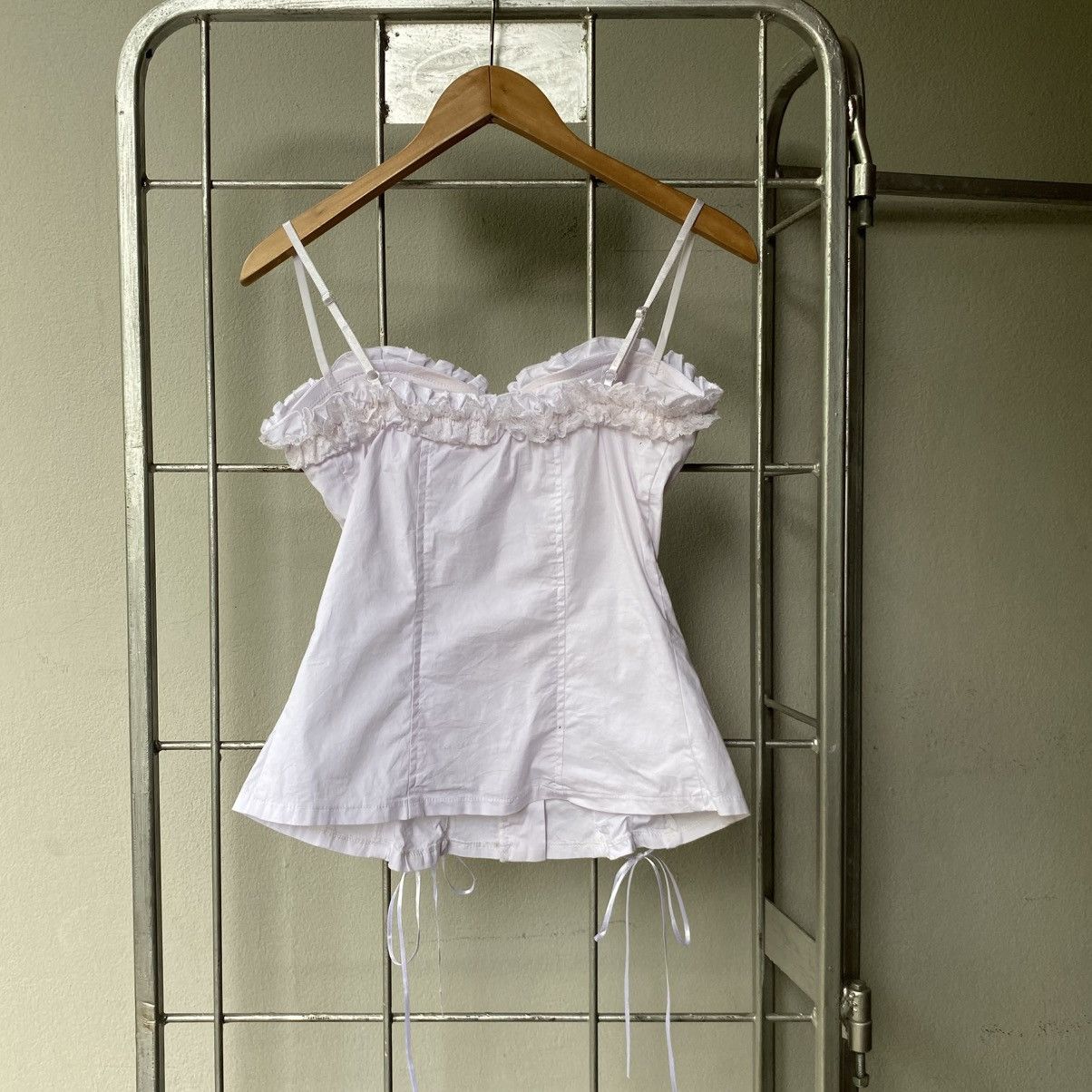 Japanese Brand NOA Y2K White Corset Top with Lace Trim and Ribbon Ties Size M / US 6-8 / IT 42-44 - 7 Thumbnail