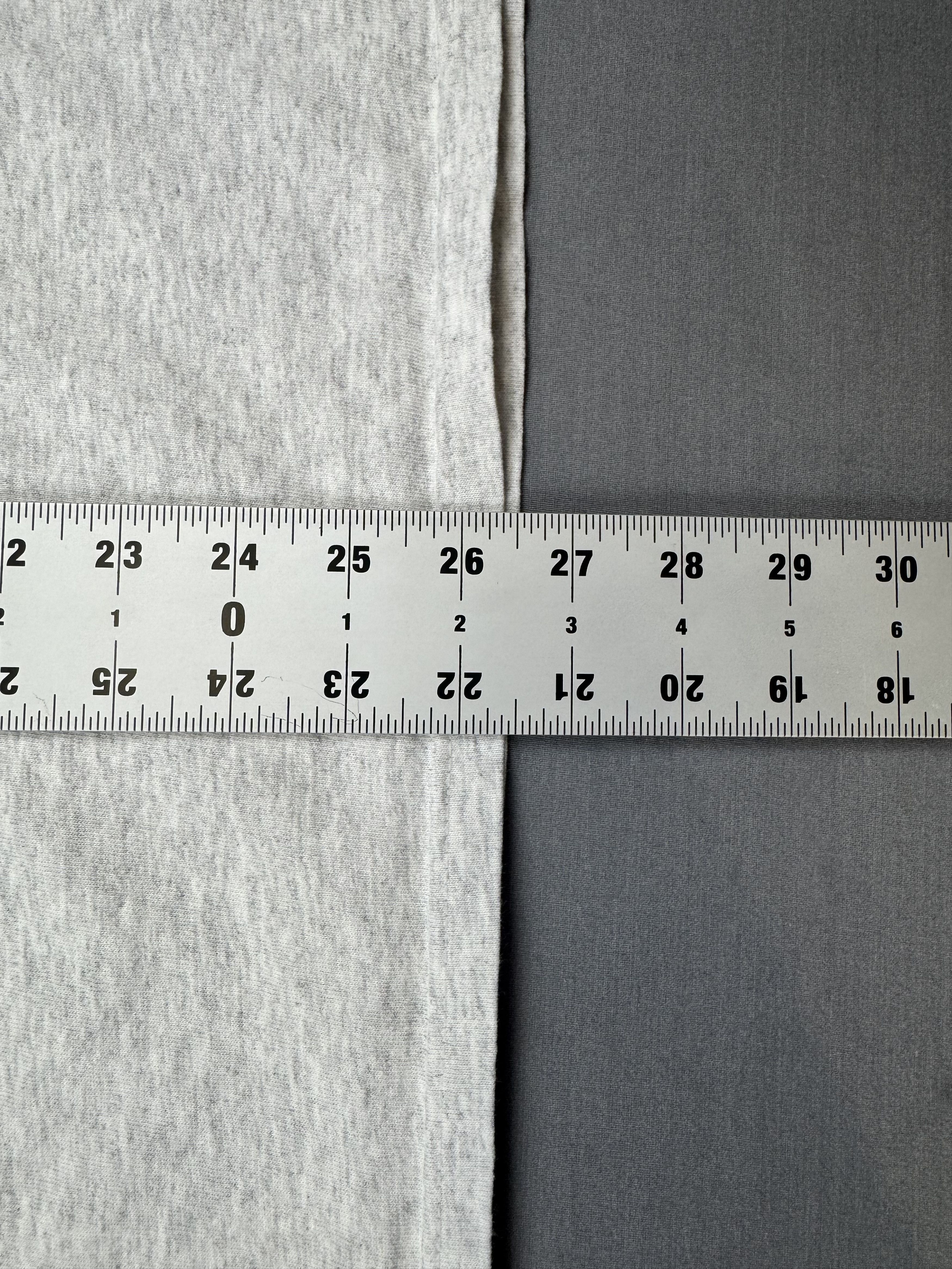 Delta Vintage Batteries Plus Delta Pro Weight T-Shirt Graphic Size US XL / EU 56 / 4 - 6 Thumbnail