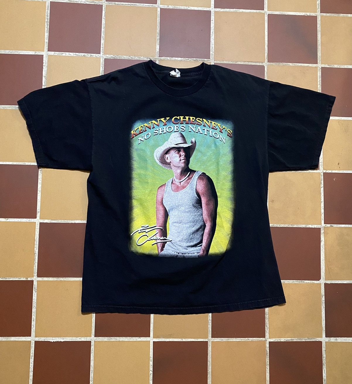Band Tees Kenny Chesney No Shoes Nation 2013 Tour Shirt Size US XL / EU 56 / 4 - 1 Thumbnail