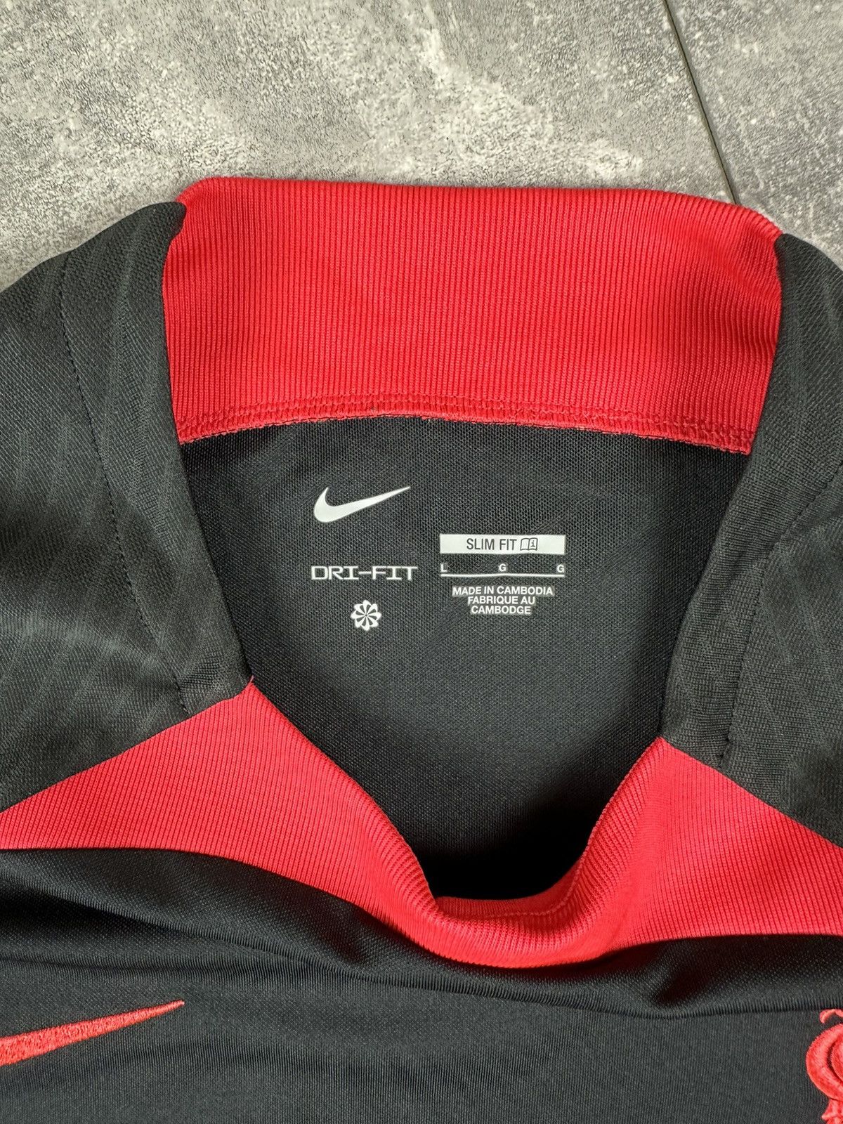 Nike Nike Liverpool FC Strike Performance Training Soccer Jersey Size US L / EU 52-54 / 3 - 9 Thumbnail