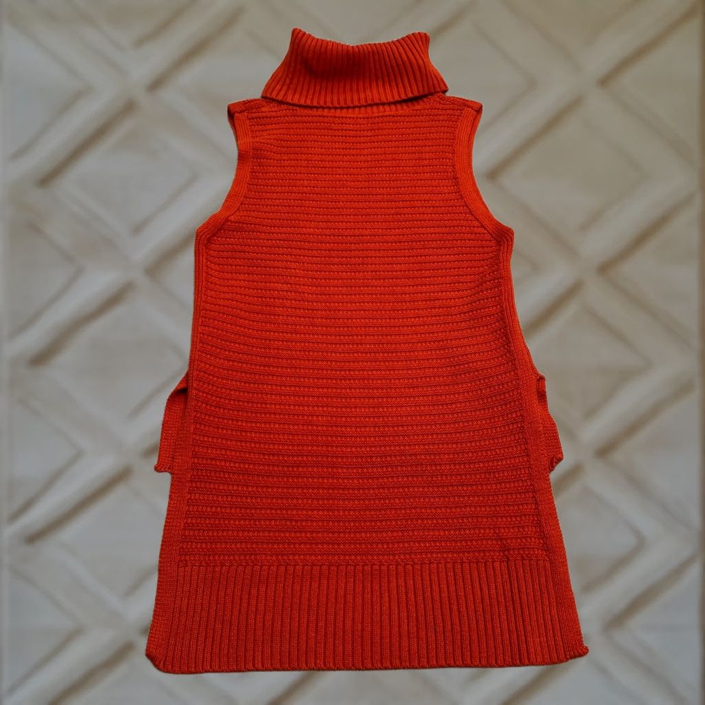 Banana Republic Banana Republic Turtleneck Vest Sweater Top Womens M Red Textured Knit Sleeveless Casual Size M / US 6-8 / IT 42-44 - 1 Thumbnail