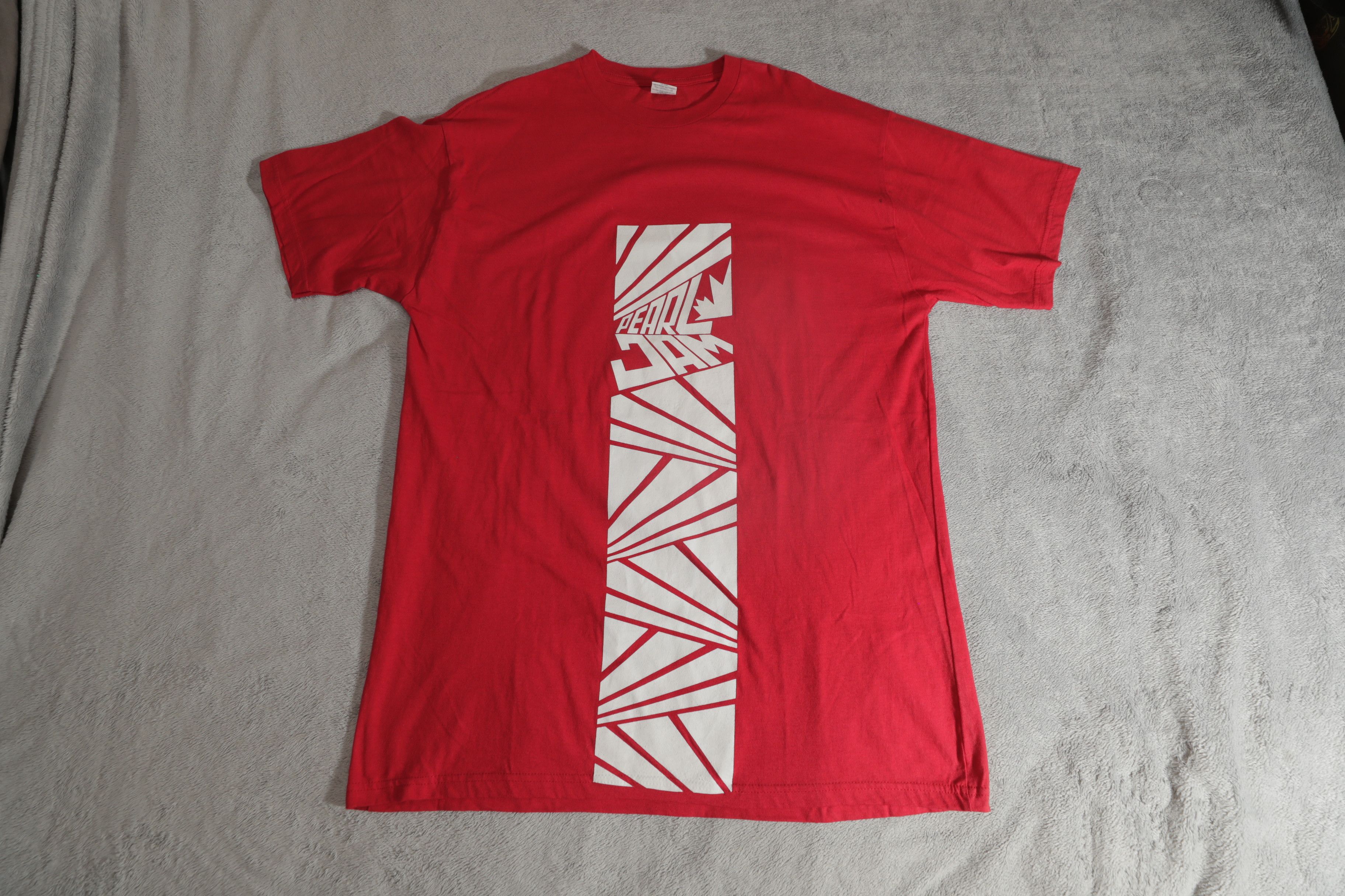 Band Tees × Vintage Pearl Jam Canada Tour Tee 2005 (XL) Size US XL / EU 56 / 4 - 8 Thumbnail