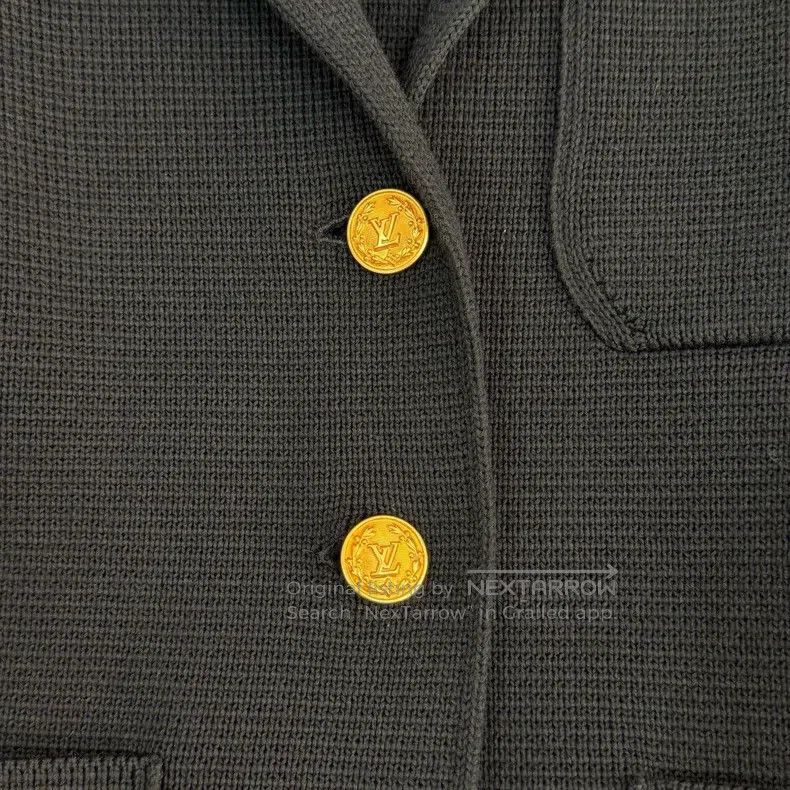 Louis Vuitton Louis Vuitton Black gold button knit cardigan sweater Size US S / EU 44-46 / 1 - 8 Thumbnail