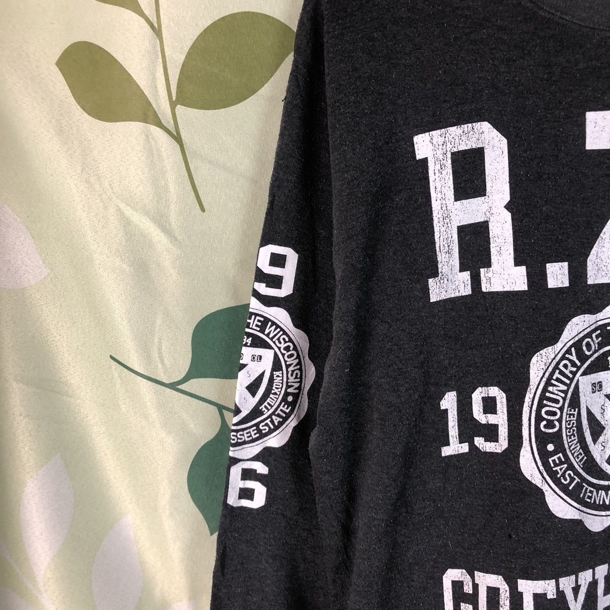 Japanese Brand R.Z.B Grey Hounds Grey Sweatshirt #7469 Size US M / EU 48-50 / 2 - 10 Thumbnail