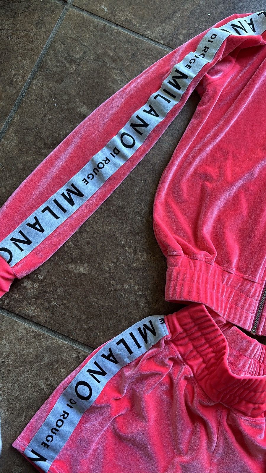 Other Milano De Rouge Pink Velour Jacket & Shorts Set Size M / US 6-8 / IT 42-44 - 4 Thumbnail