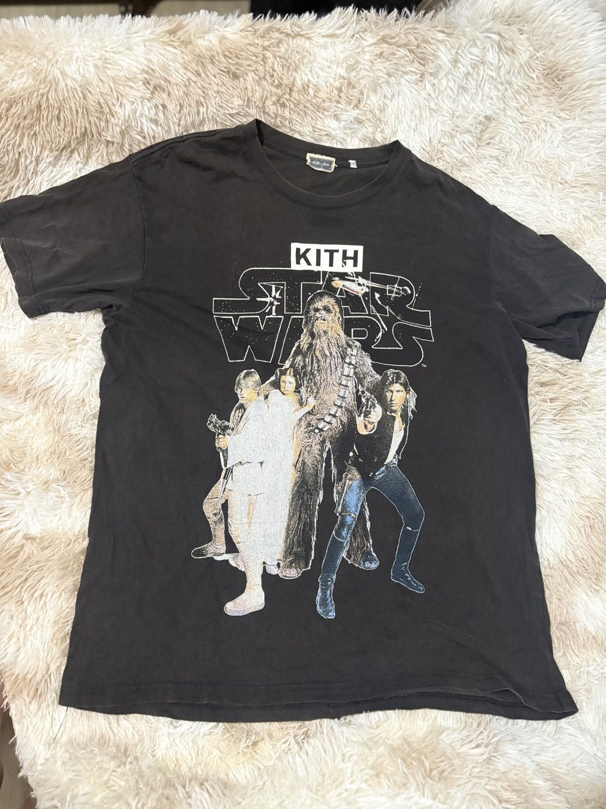 Kith × Star Wars KITH x Starwars Classic Vintage Size US L / EU 52-54 / 3 - 1 Thumbnail