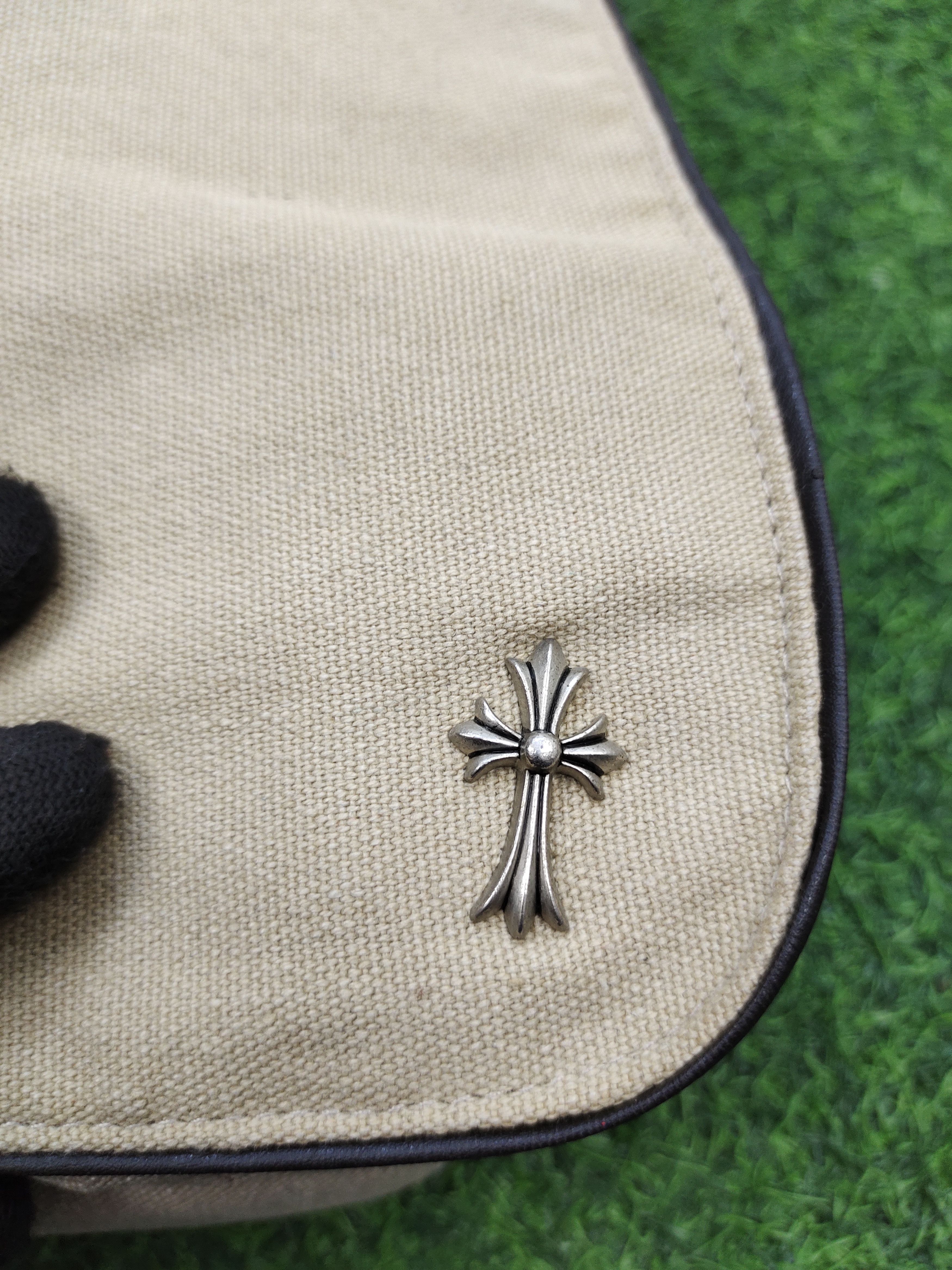 Hysteric Glamour Vintage Fabric Connection Japan Cross Pendant Sling Bag Size ONE SIZE - 6 Thumbnail