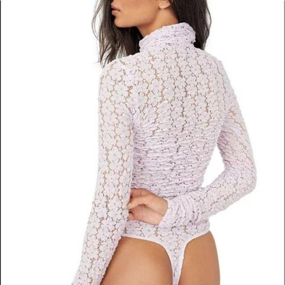 Free People NWT New $68 Free People Day & Night Lace Lilac Bodysuit Siz Size S / US 4 / IT 40 - 2 Thumbnail