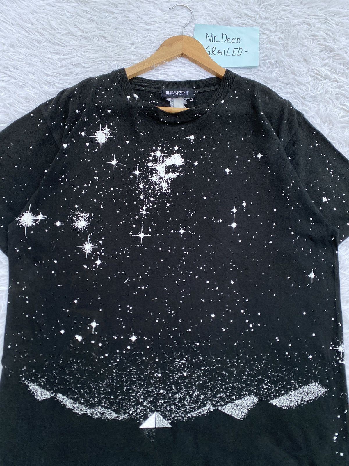 Beams Plus Rare Beams Japanese Brand Painted Art Design Tshirt Size US L / EU 52-54 / 3 - 6 Thumbnail