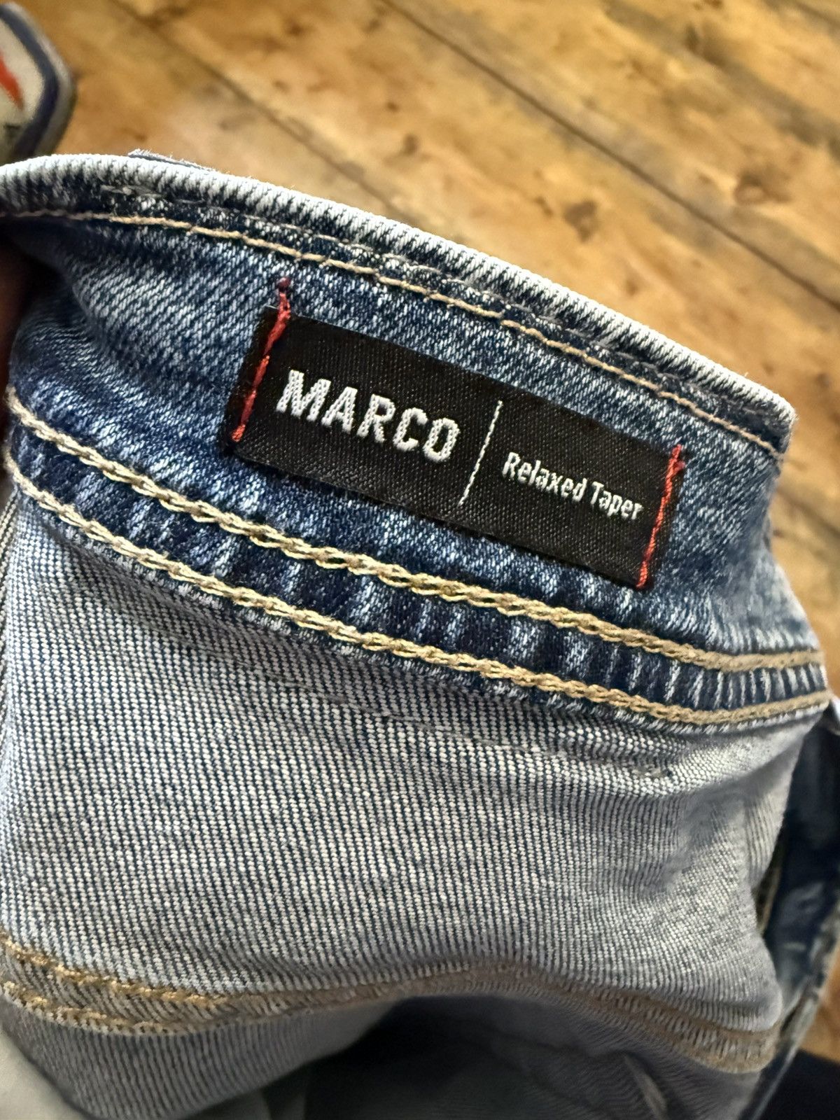 True Religion Very nice Size US 33 - 2 Thumbnail