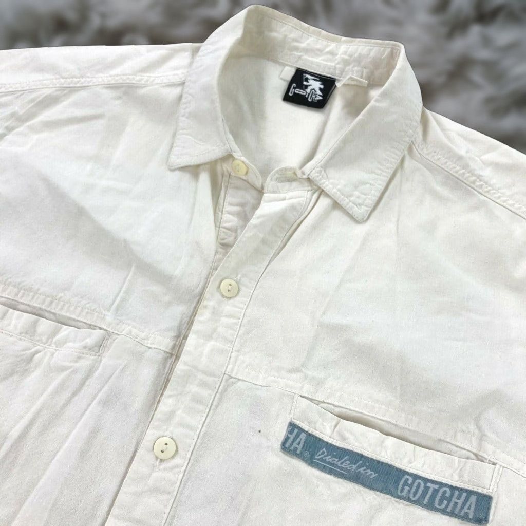 VINTAGE Gotcha Shirt White L Mens S/S Button Camp Casual 1990s Decade Art Deco Cotton