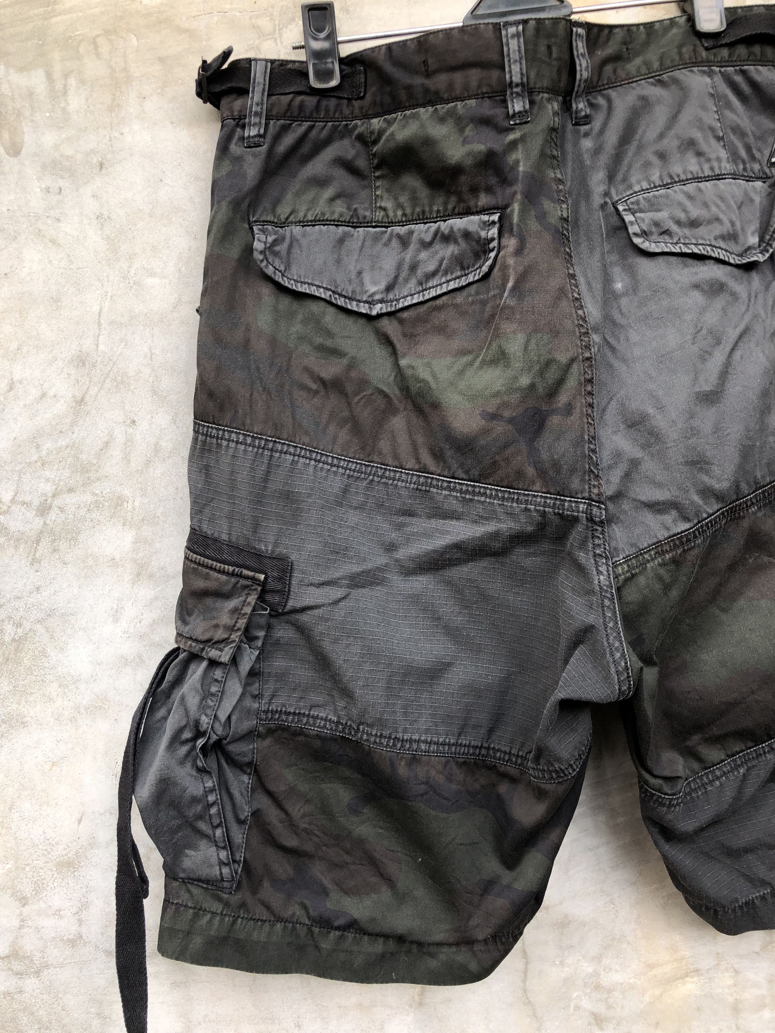 Japanese Brand × izzue Izzue IX-X04 Army patchwork cargo short pants Size US 36 / EU 52 - 10 Thumbnail