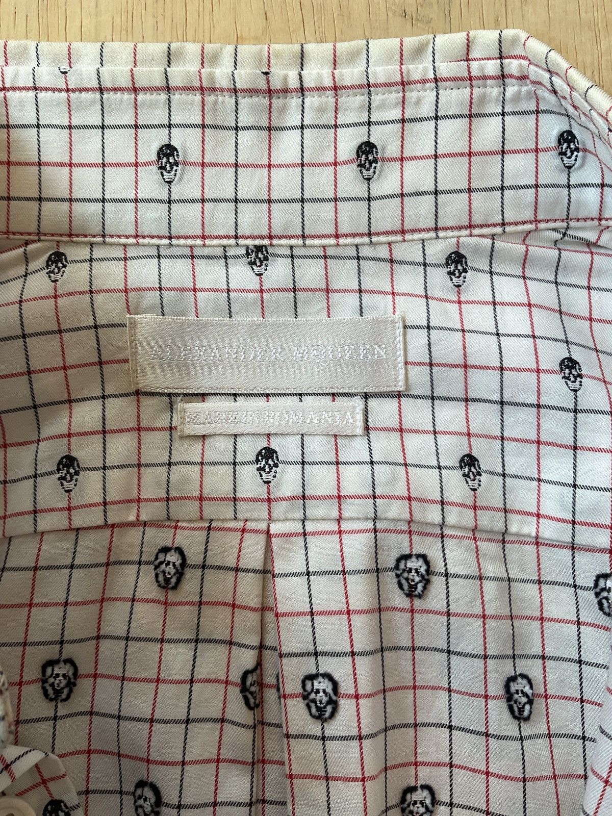 Alexander McQueen Alexander McQueen Mini Skull Collar Shirt Size46 Size US S / EU 44-46 / 1 - 3 Thumbnail