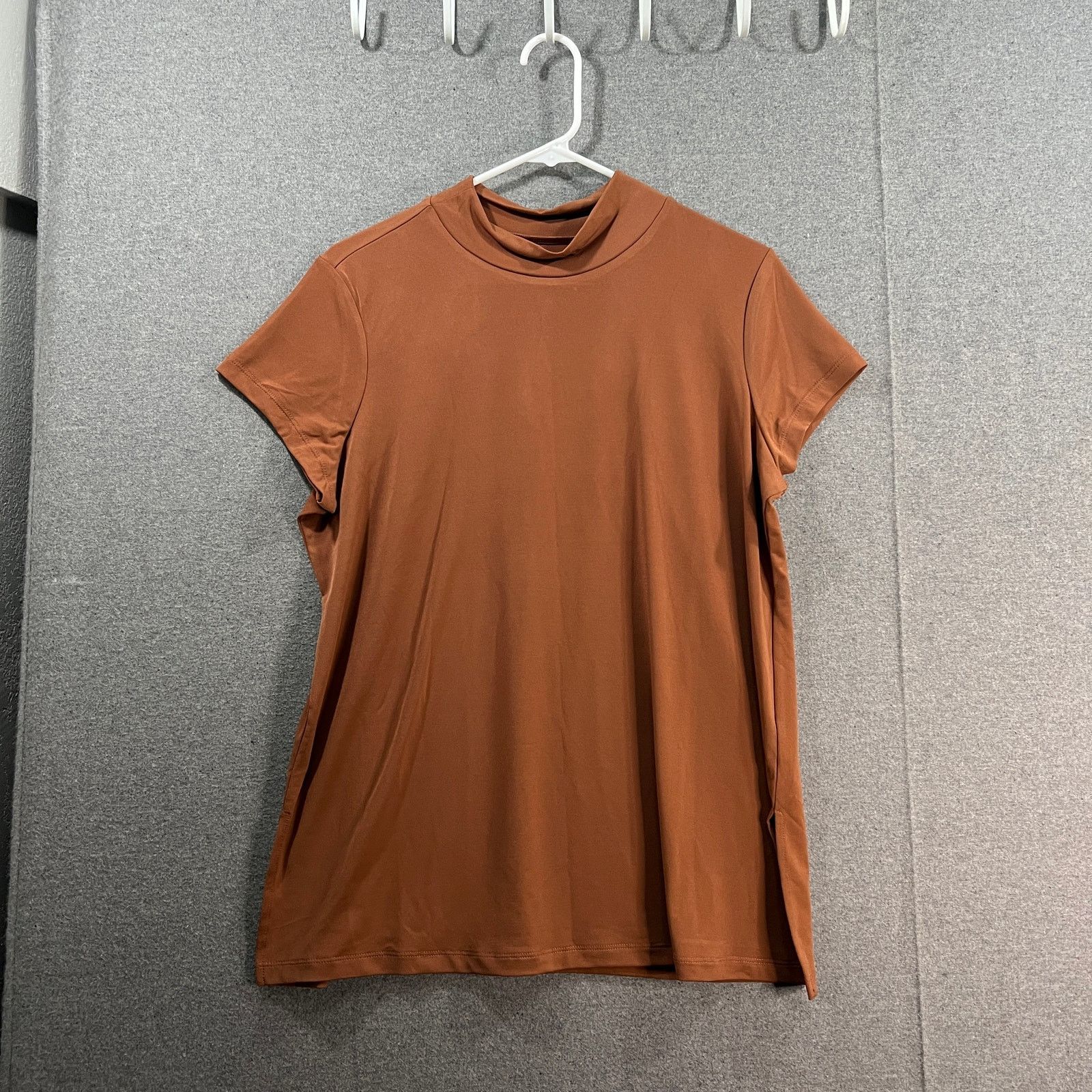 Other Susan Graver Modern Essentials Regular Liquid Size S / US 4 / IT 40 - 1 Thumbnail