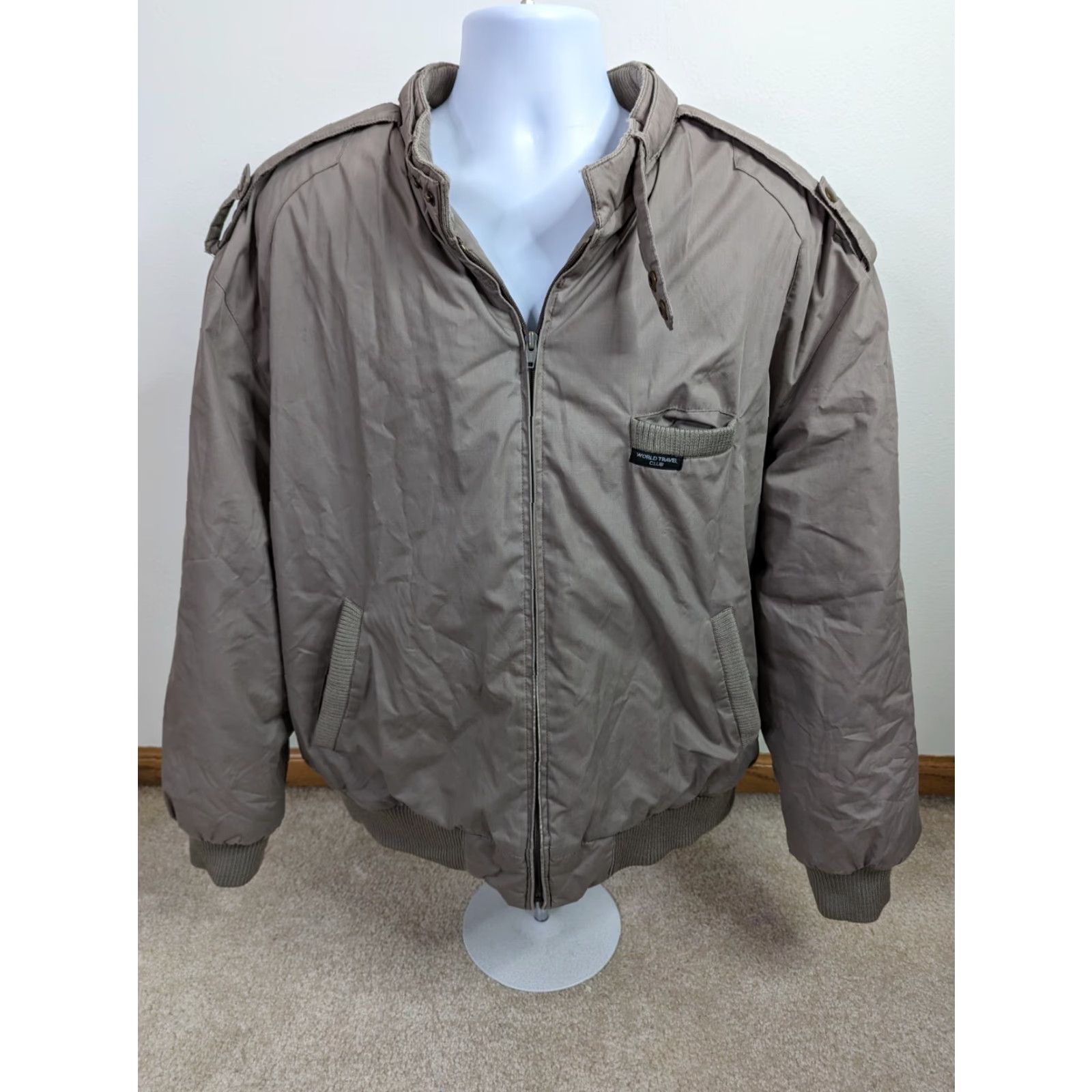 Vintage VINTAGE 80s Men’s Moto Puffer Jacket Beige Winter Coat Size XXL 2XL Flight Nylon Zip Quilted Pockets USA American Mens Size US XXL / EU 58 / 5 - 2 Thumbnail