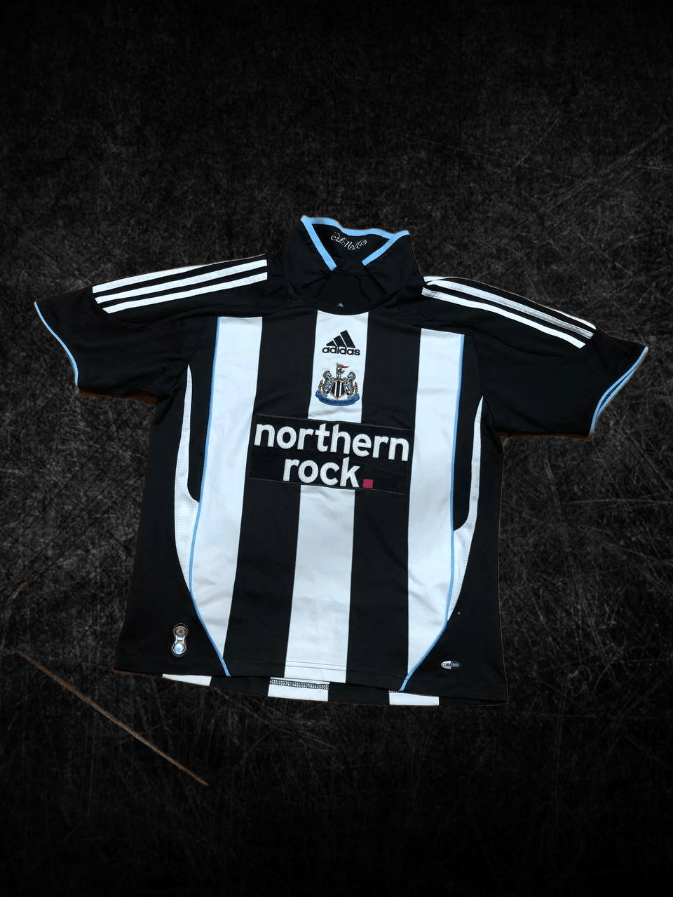 Adidas Newcastle Home football shirt Soccer Adidas Jersey Size US L / EU 52-54 / 3 - 1 Thumbnail