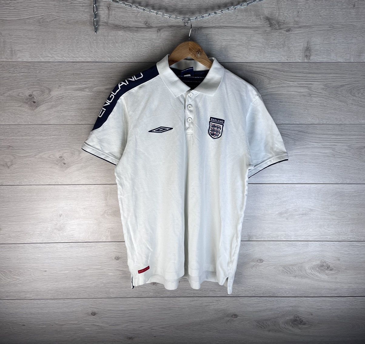 Umbro Vintage men's socer jersey Englang Umbro size L Size US L / EU 52-54 / 3 - 1 Thumbnail