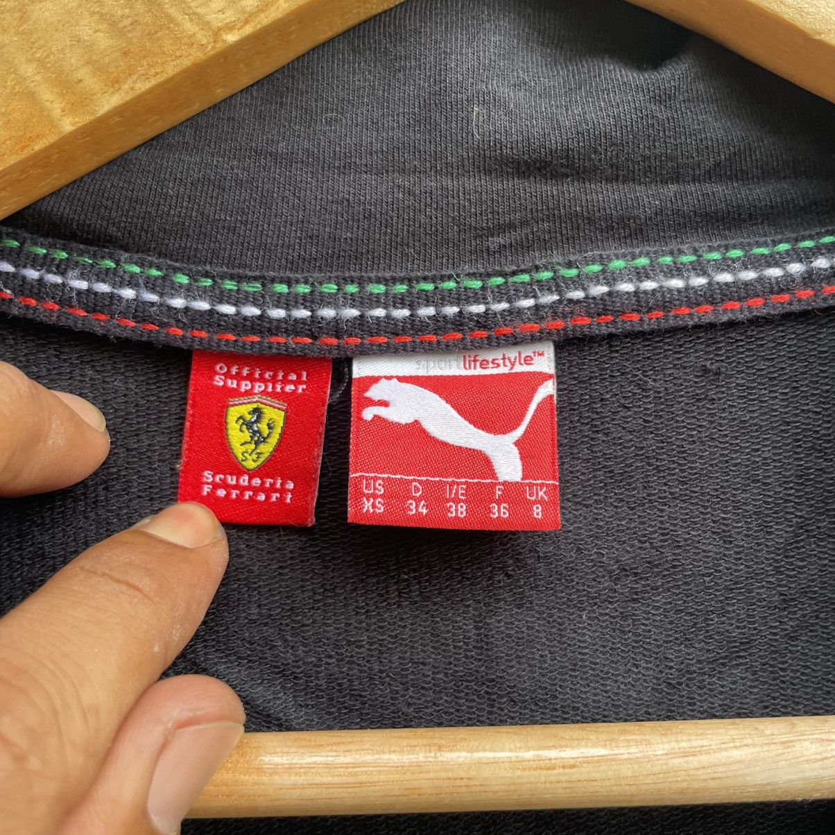 Ferrari 💥Puma Ferrari Big Logo Zipper Jacket Size S / US 4 / IT 40 - 9 Thumbnail