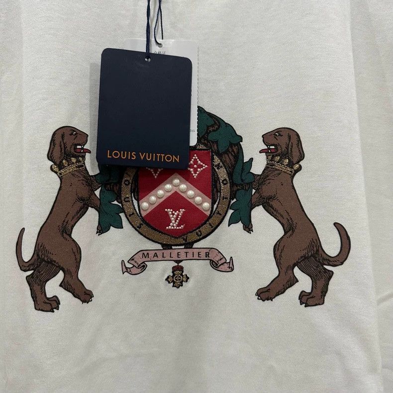 Louis Vuitton Louis Vuitton Chest pearl badge shield printed logo short Size US L / EU 52-54 / 3 - 3 Thumbnail
