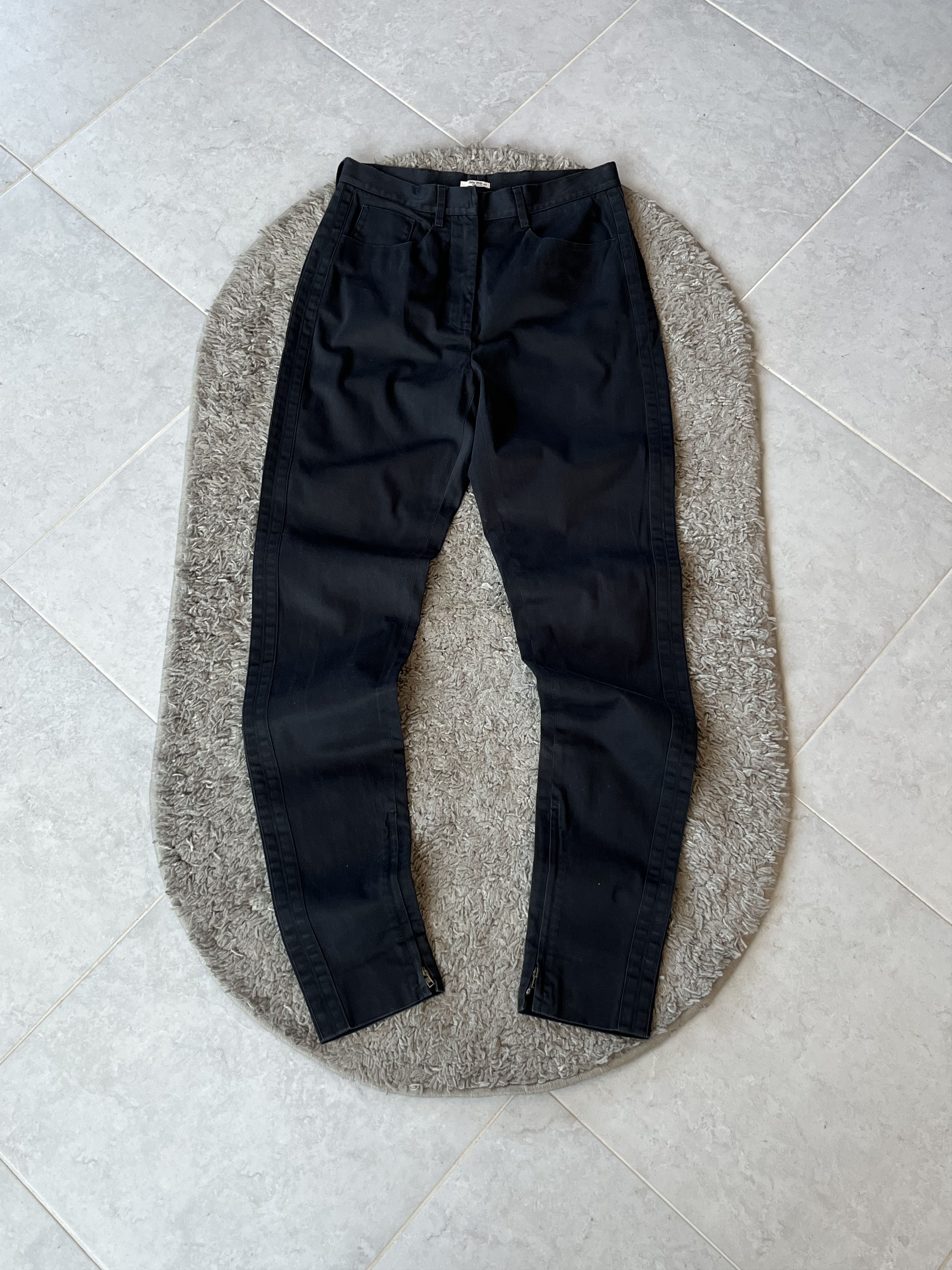 Miu Miu Vintage Luxury Pants Miu Miu Italian Designer Size 28" / US 6 / IT 42 - 1 Thumbnail