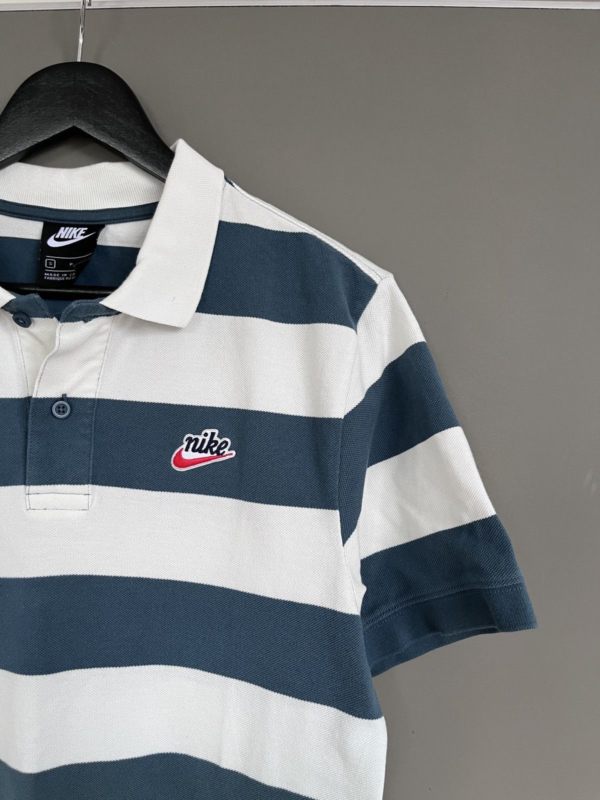 Nike Nike Striped Old Logo Swoosh Iconic Polo Size US S / EU 44-46 / 1 - 4 Thumbnail