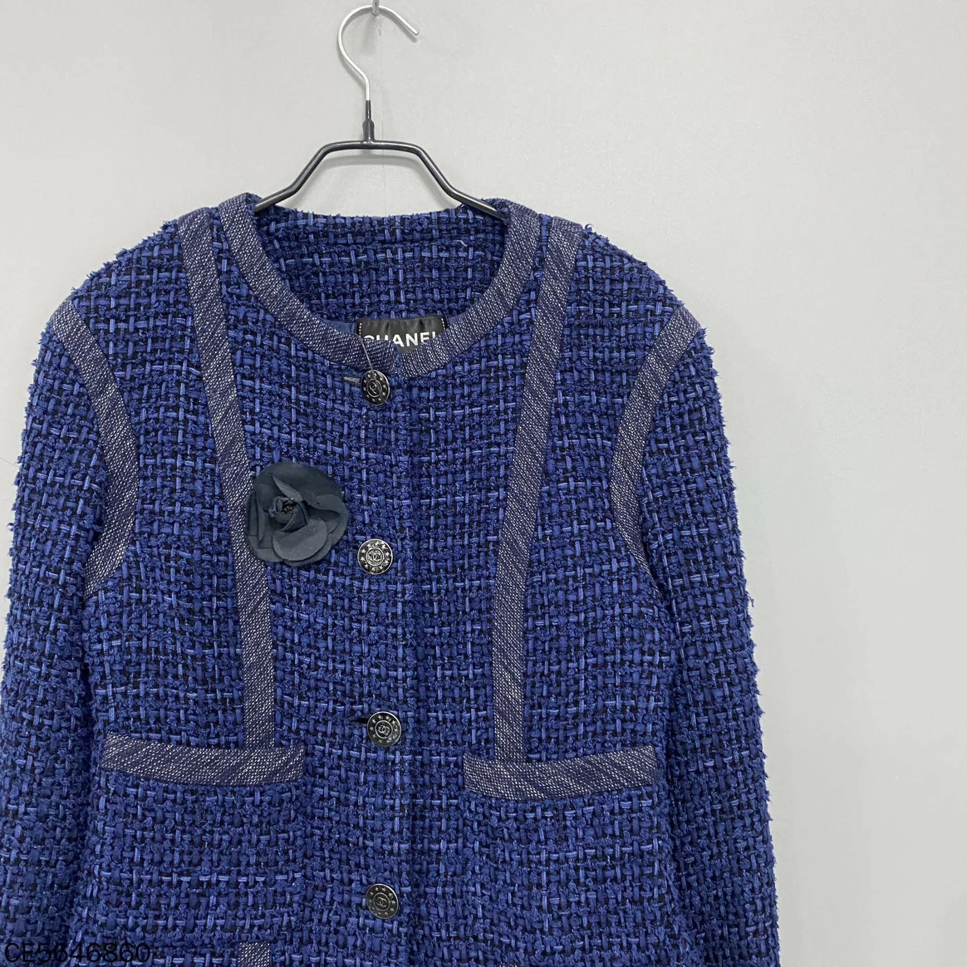 Chanel Chanel Navy Blue Camellia Knit Crew Neck Jacket Size 40 Size M / US 6-8 / IT 42-44 - 2 Thumbnail
