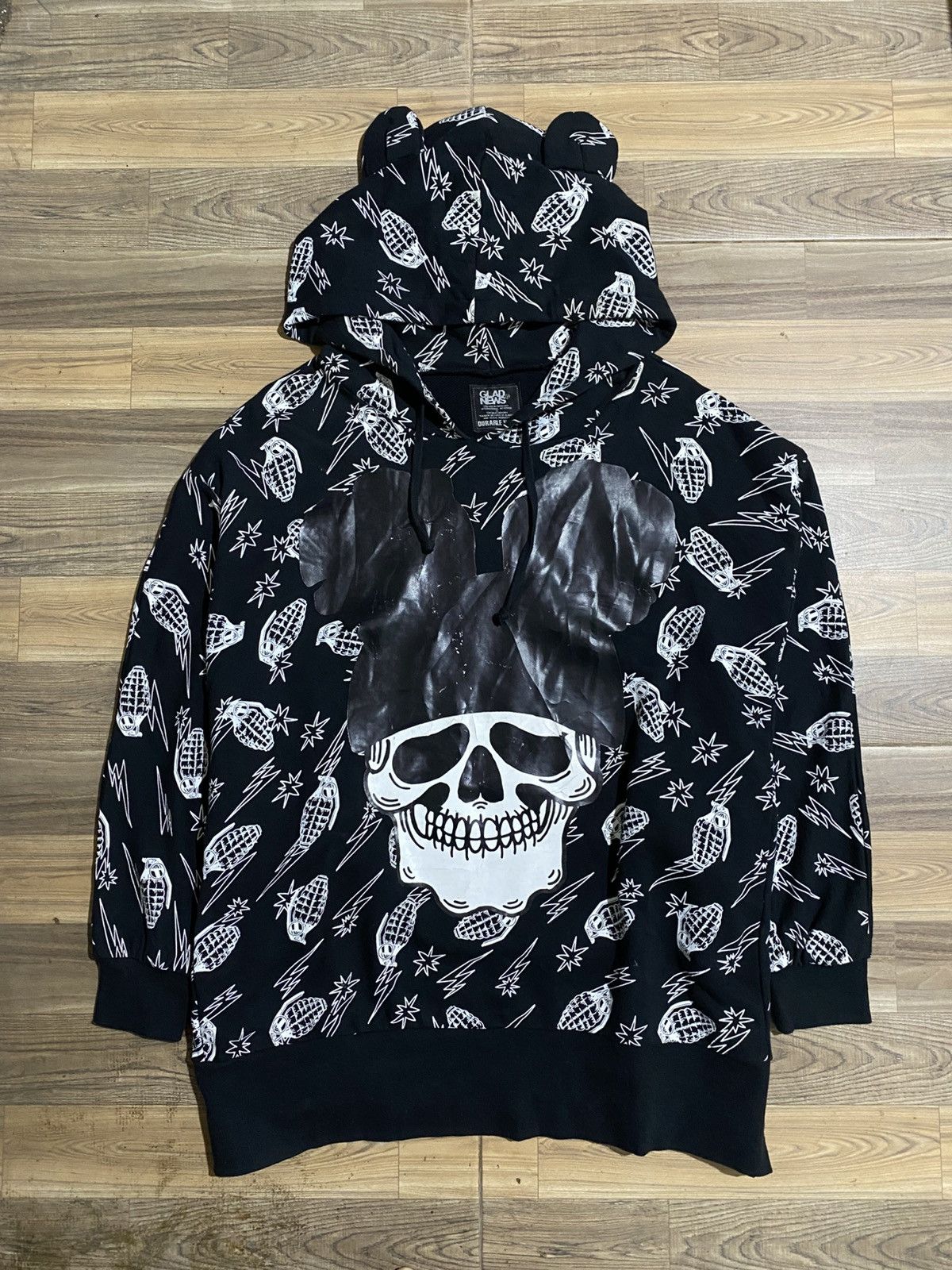 If Six Was Nine GLAD NEWS MICKEY SKULL GRENADE PONCHO HOODIES Size US L / EU 52-54 / 3 - 1 Thumbnail