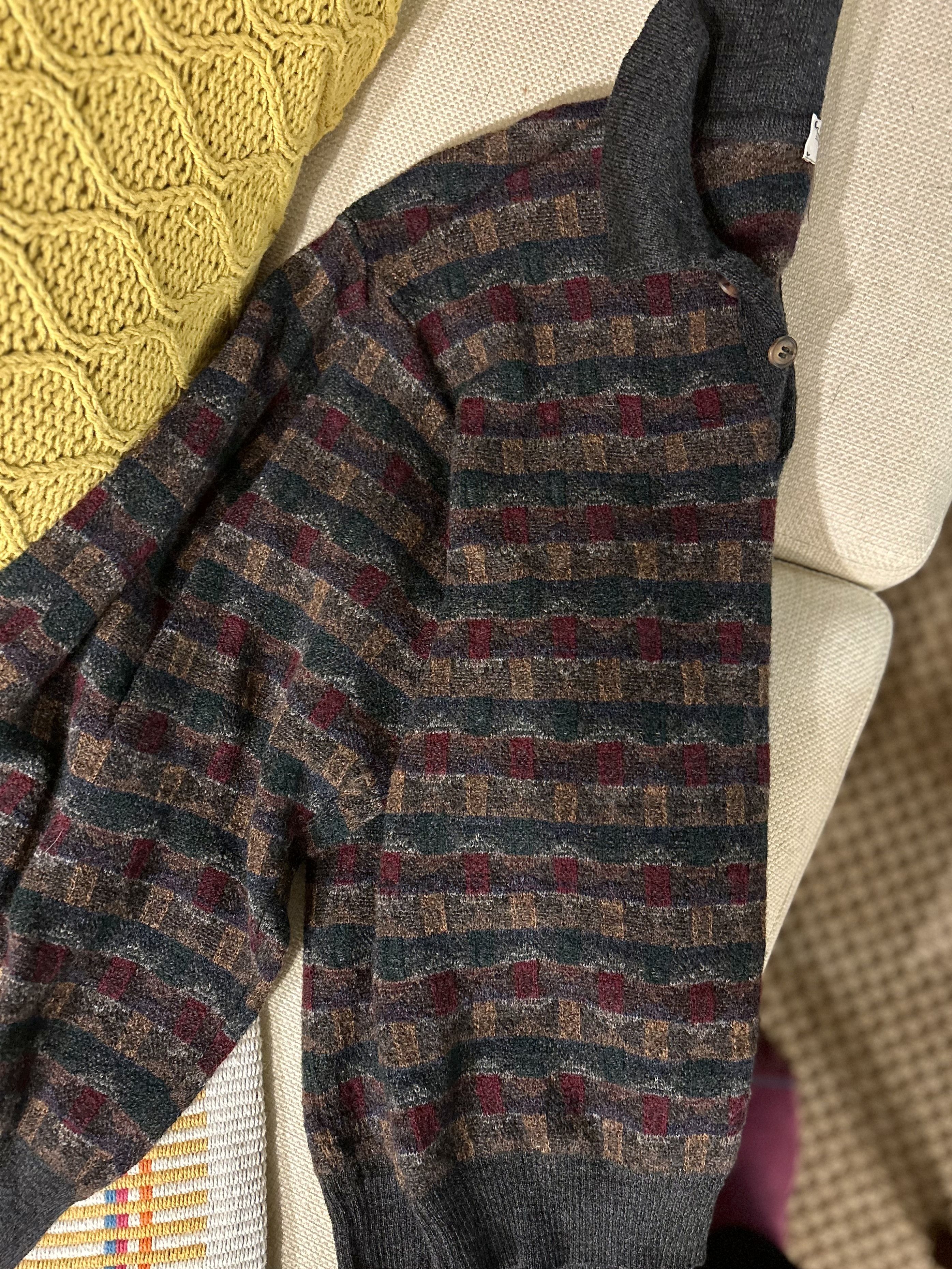 Tricots St. Raphael VTG 100% Pure Merino Wool Collared Henley style Sweater Size US M / EU 48-50 / 2 - 4 Thumbnail
