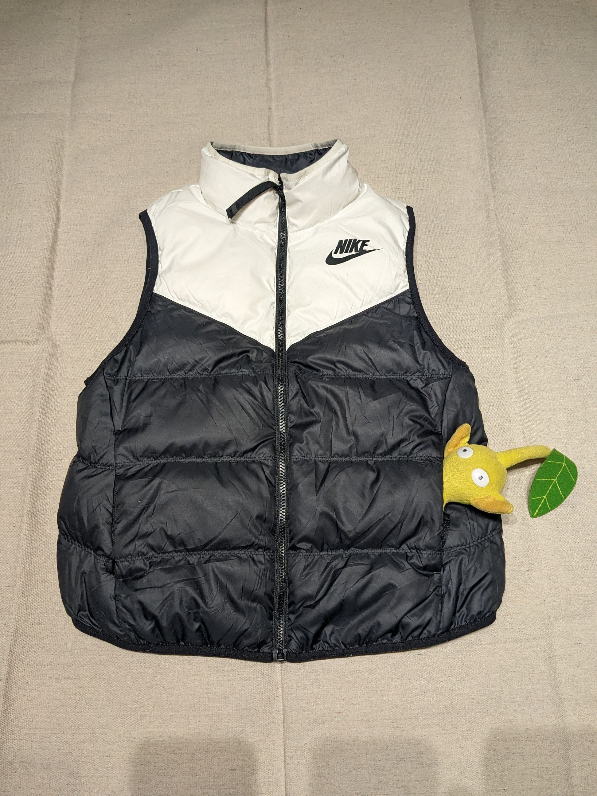 Nike Nike Reversible Down vest women's S Size S / US 4 / IT 40 - 1 Thumbnail