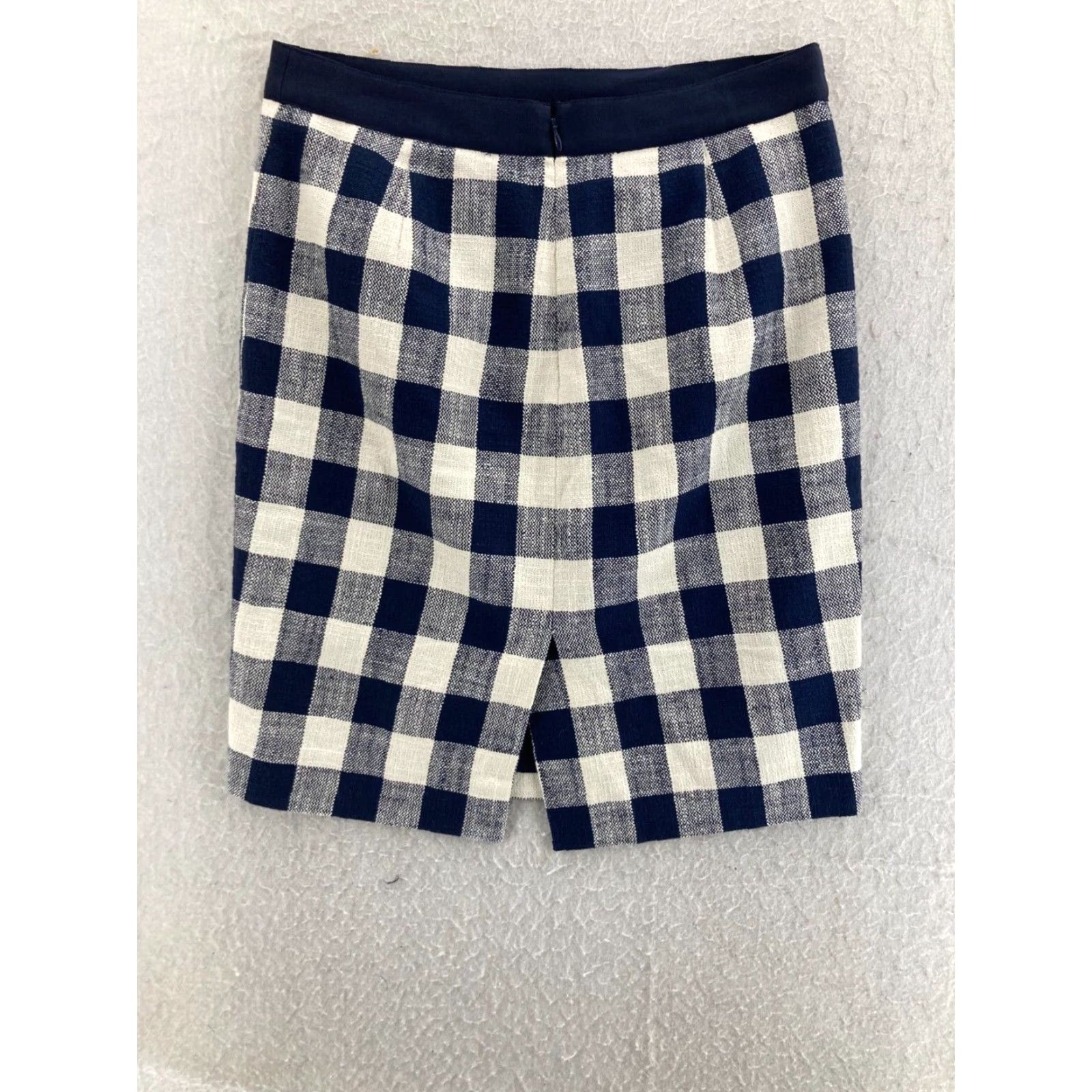 J.Crew J.CREW Pencil Skirt Womens 4 Navy White Check Cotton Linen Twill Knee Length Multicolor Modern Gingham Plaid Office Business Womens 4 Size 27" / US 4 / IT 40 - 5 Thumbnail