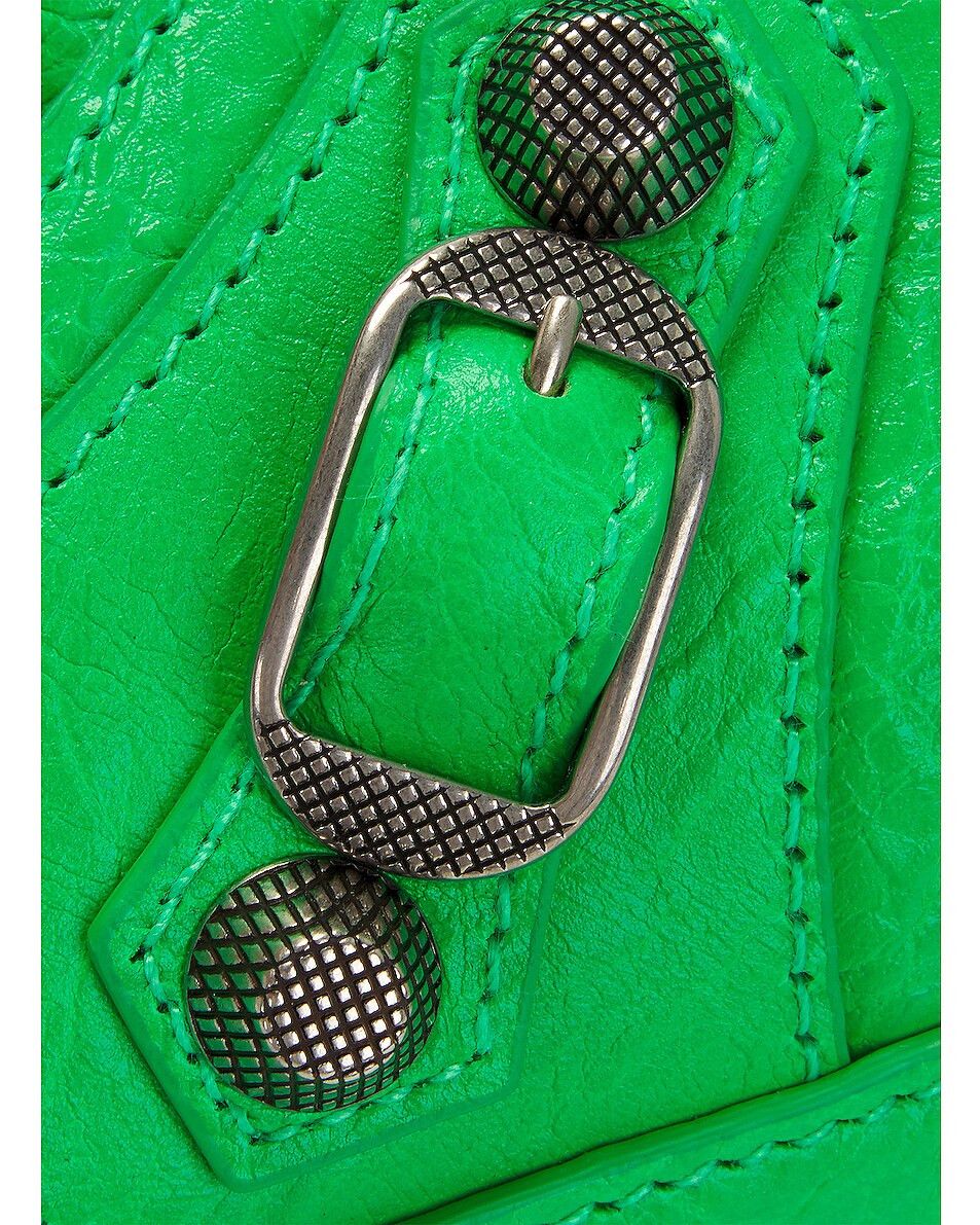 Balenciaga o1srvl11e1124 Size: OS / Neo Cagole XS Handbag in Green Size ONE SIZE - 8 Thumbnail