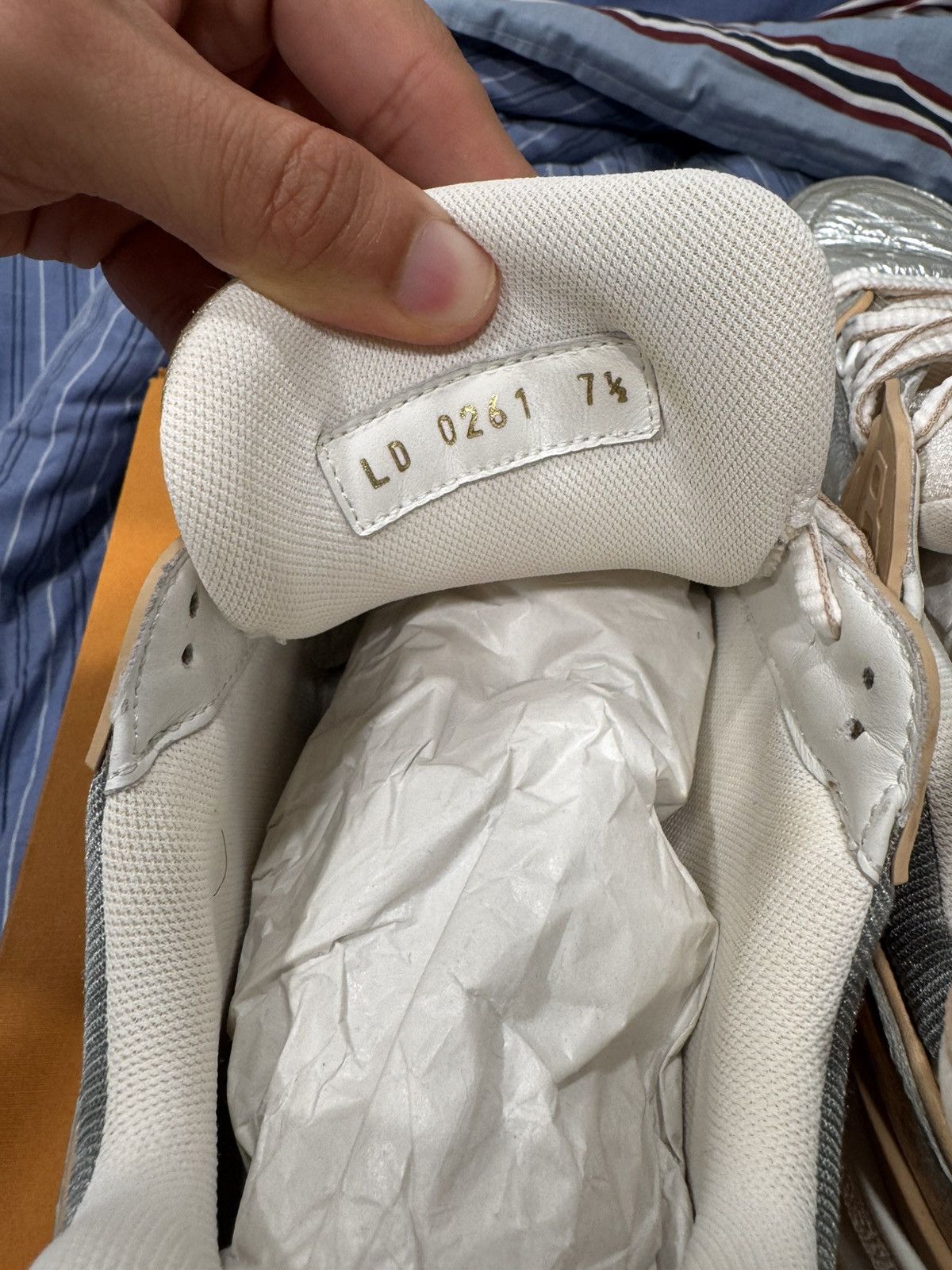 Louis Vuitton Louis Vuitton denim silver trainers men sneakers Size US 8.5 / EU 41-42 - 4 Thumbnail