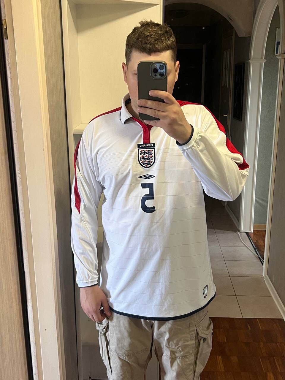 Umbro × Vintage Umbro England 2003 2005 Terry #5 Long Sleeve Jersey Size US L / EU 52-54 / 3 - 9 Thumbnail