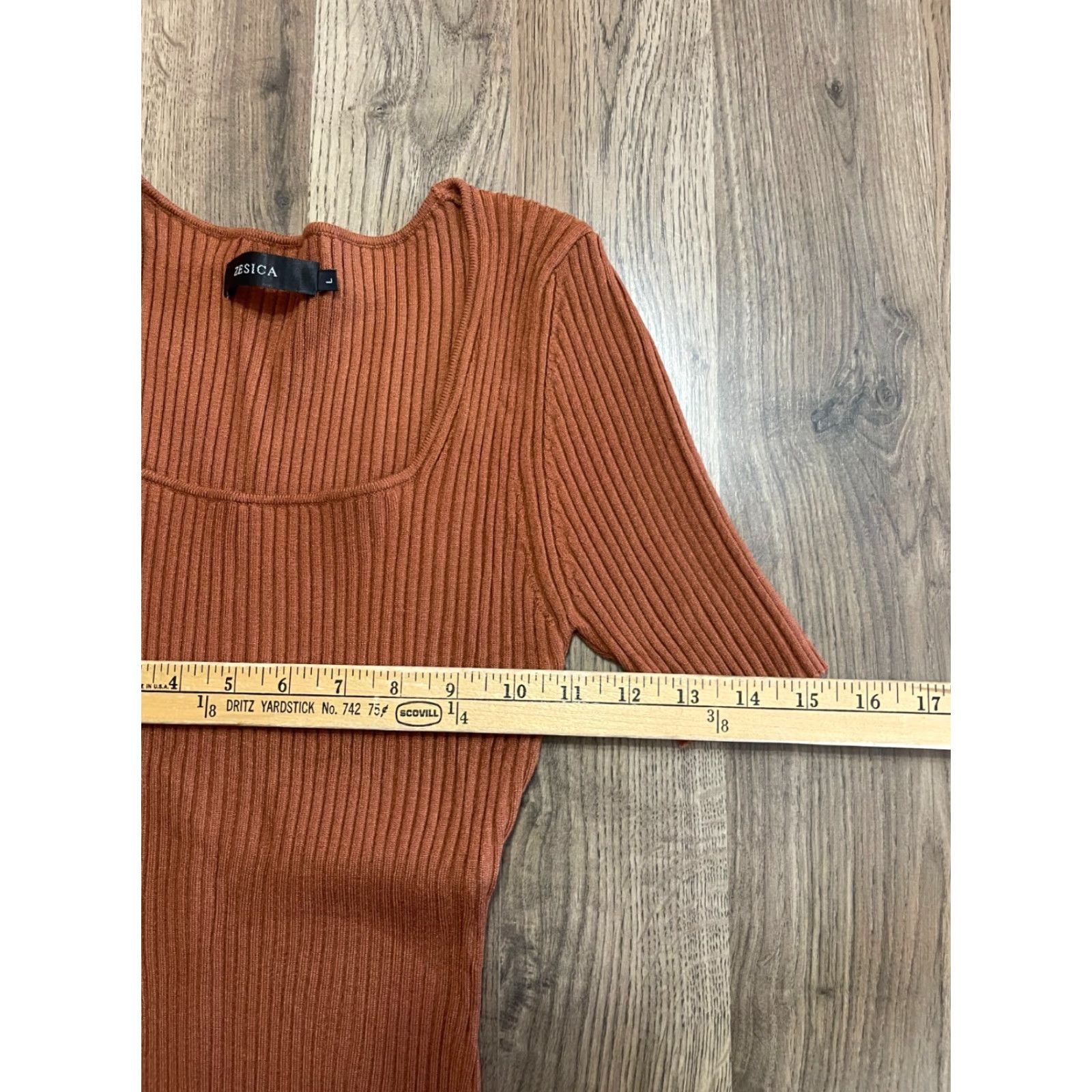 Vintage Zesica Shirt Women's Large Burnt Orange Ribbed Scoop Neck Fitted T-Shirt Regular Size L / US 10 / IT 46 - 4 Thumbnail
