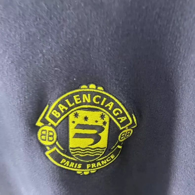 Balenciaga Balenciaga Manchester United chest embroidered logo hoodie- Size US M / EU 48-50 / 2 - 6 Thumbnail